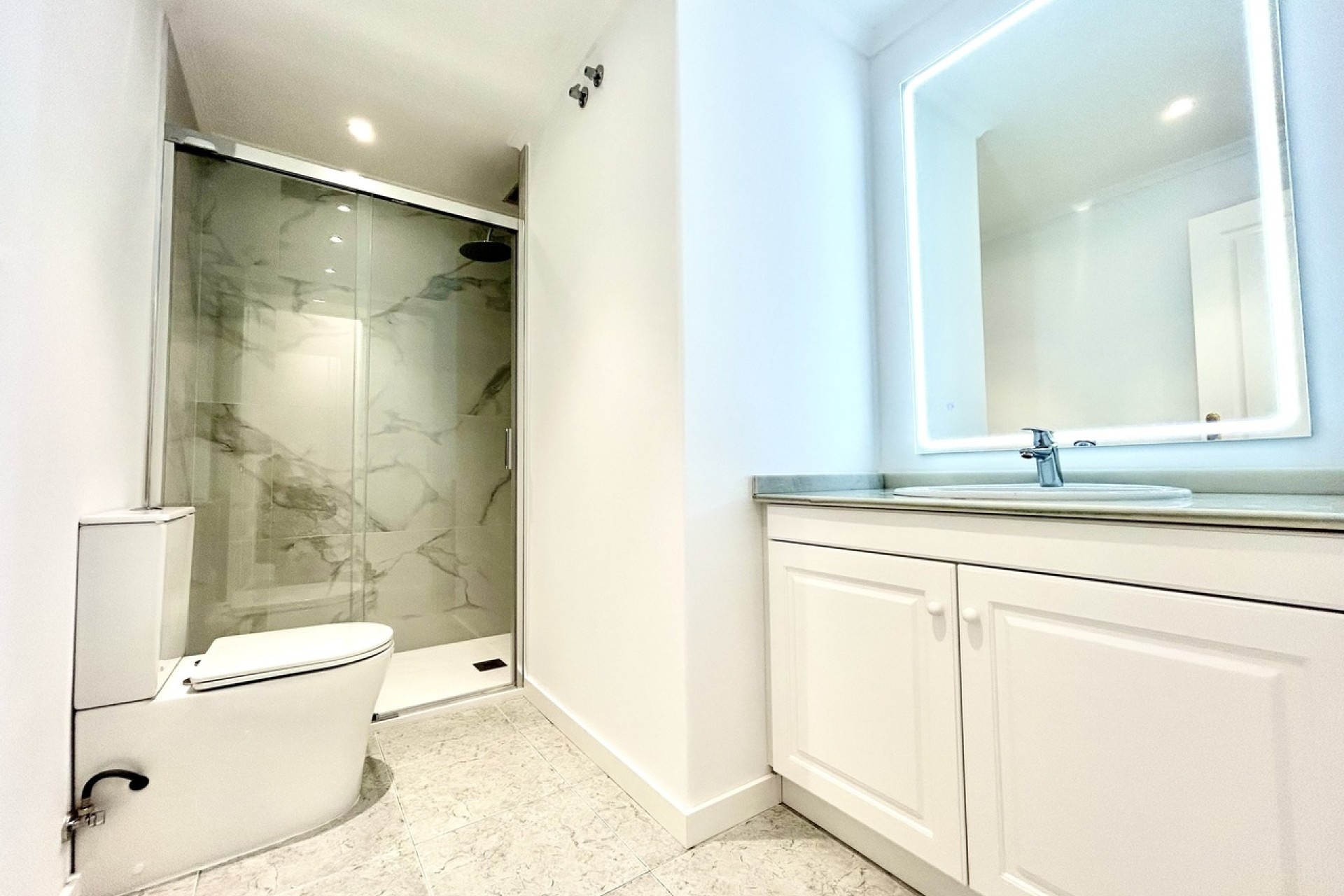 Resale - Wohnung / Appartement -
Campoamor - Costa Blanca