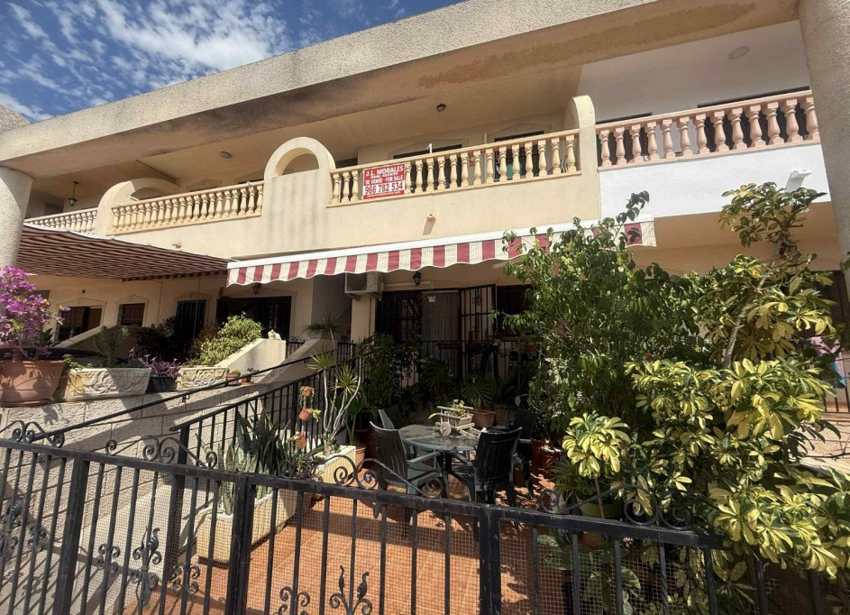 Resale - Wohnung Appartement -
Daya Nueva