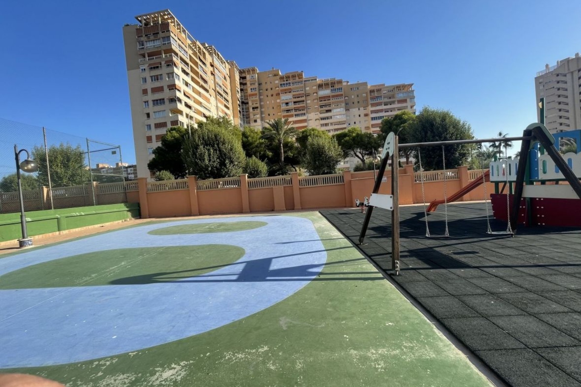 Resale - Wohnung / Appartement -
El Campello - Costa Blanca