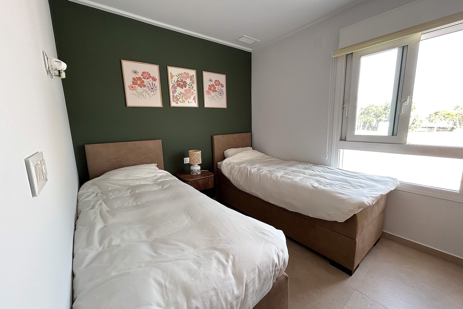 Resale - Wohnung / Appartement -
El Raso - Costa Blanca