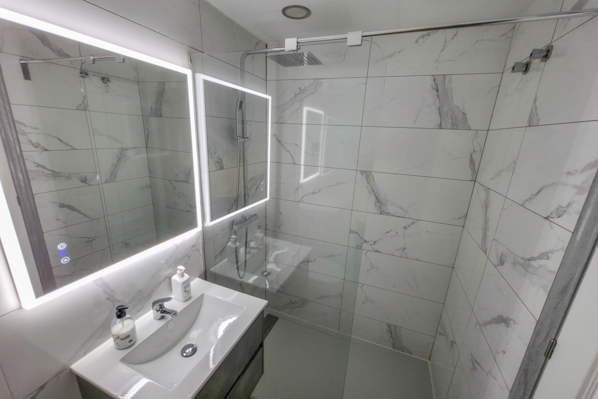 Resale - Wohnung / Appartement -
Entre Naranjos - Vistabella Golf - Inland