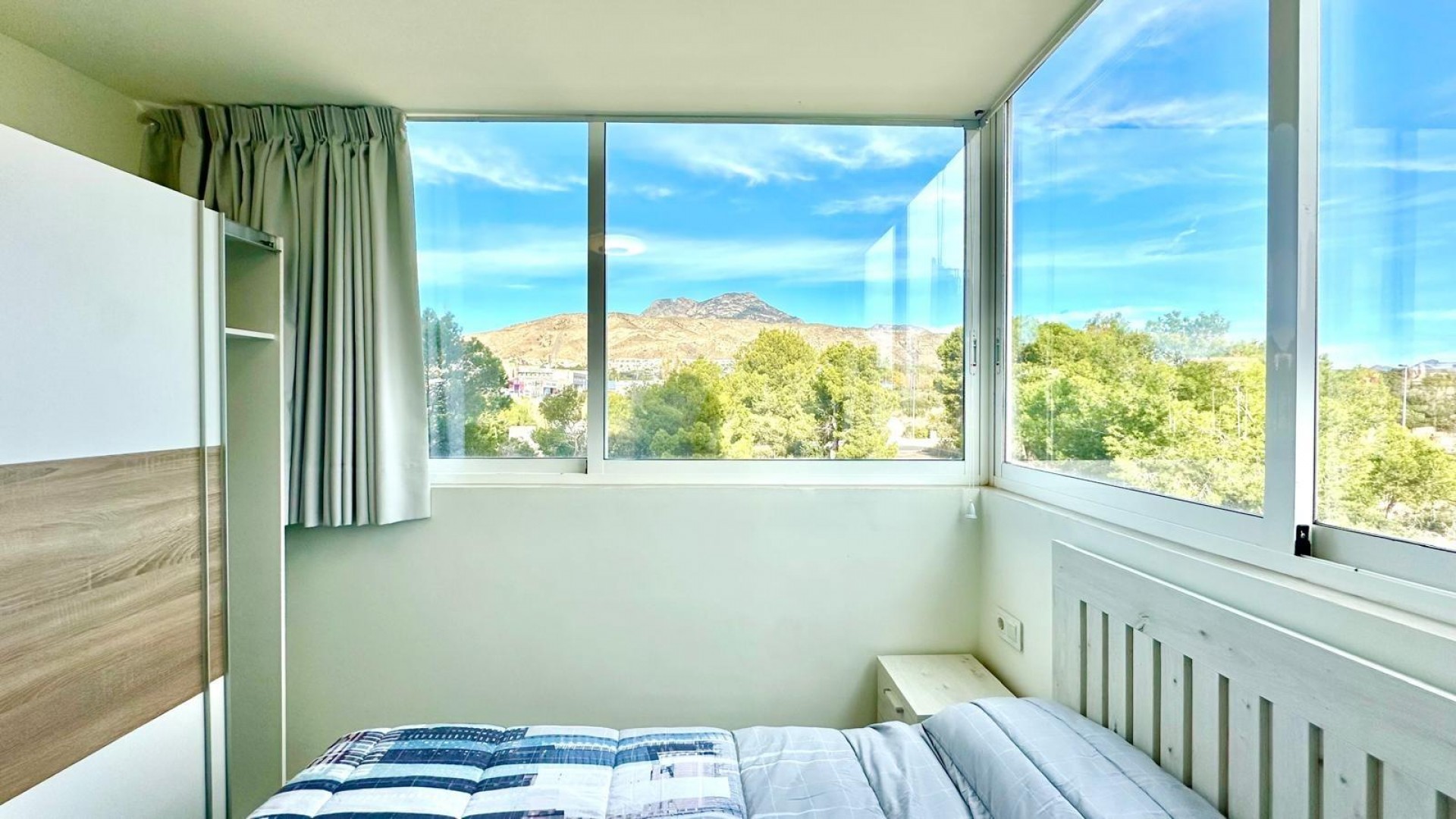 Resale - Wohnung Appartement -
Finestrat