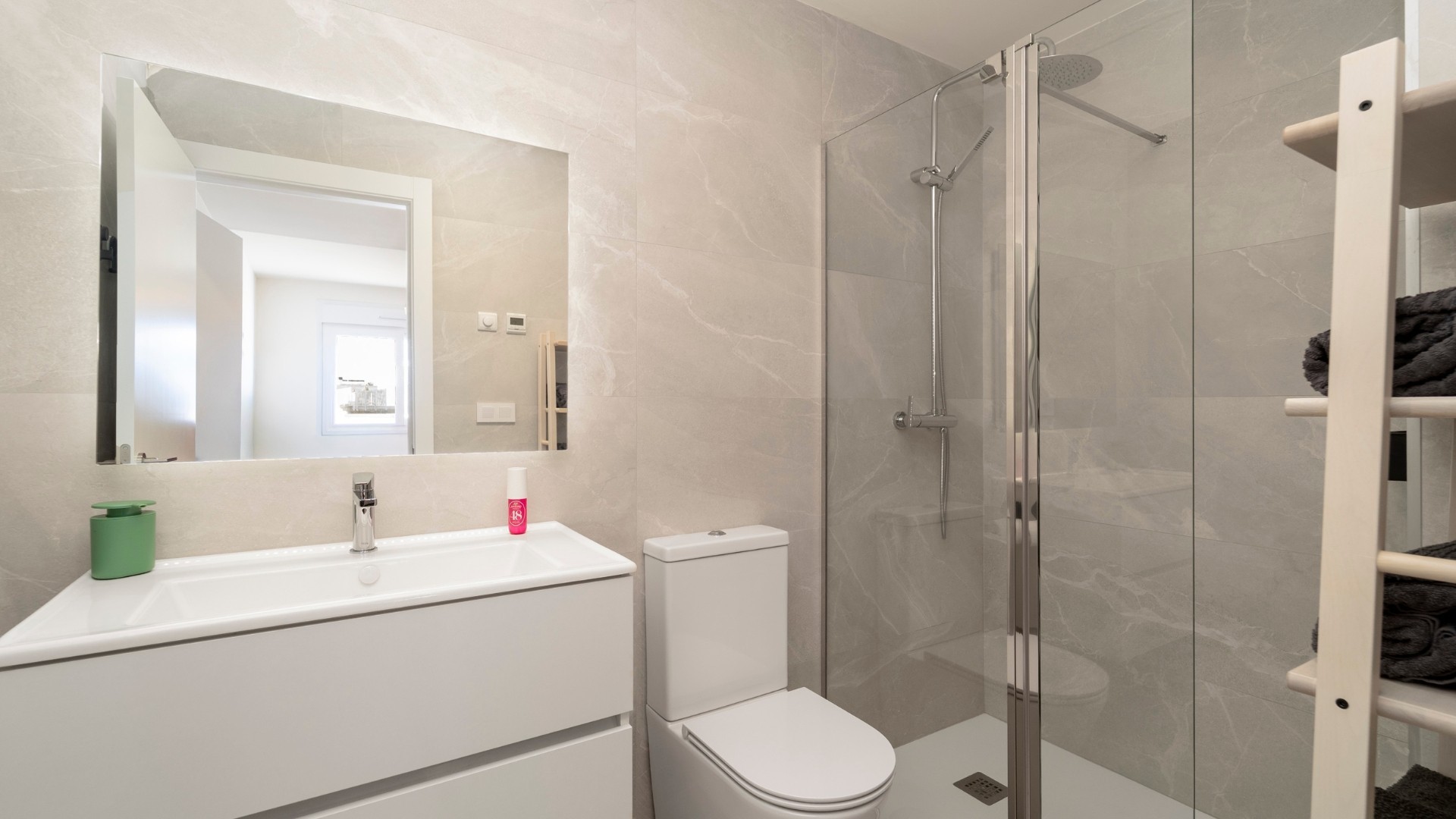 Resale - Wohnung Appartement -
Finestrat