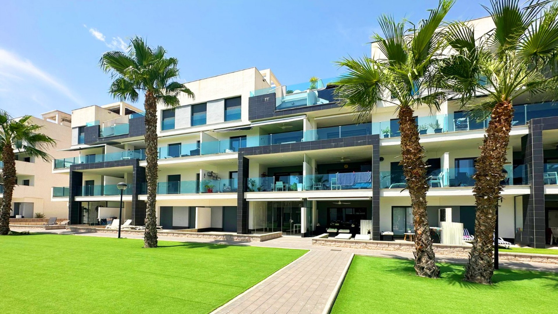 Resale - Wohnung Appartement -
Guardamar del Segura - El Raso