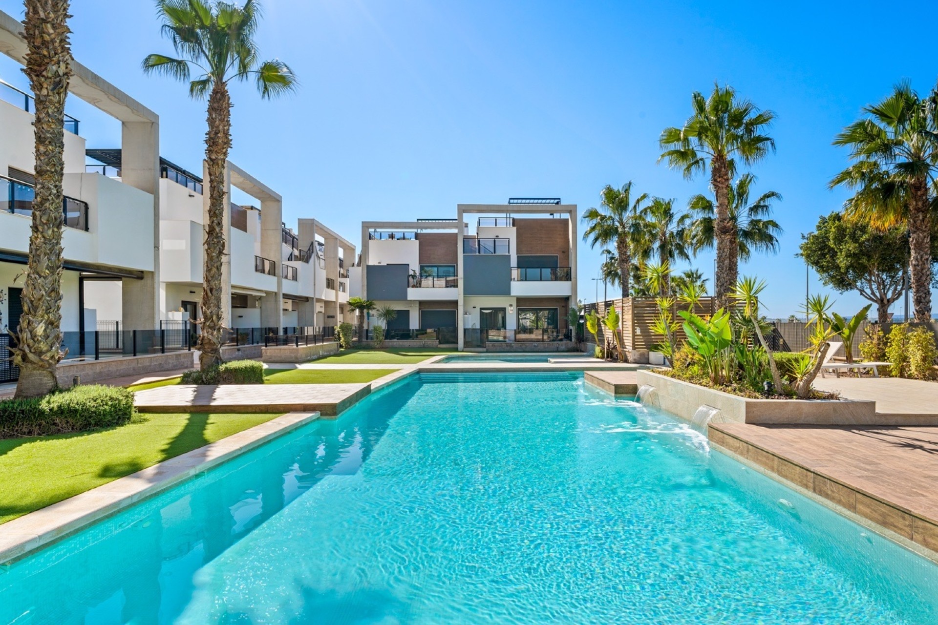 Resale - Wohnung / Appartement -
Guardamar del Segura - El Raso*