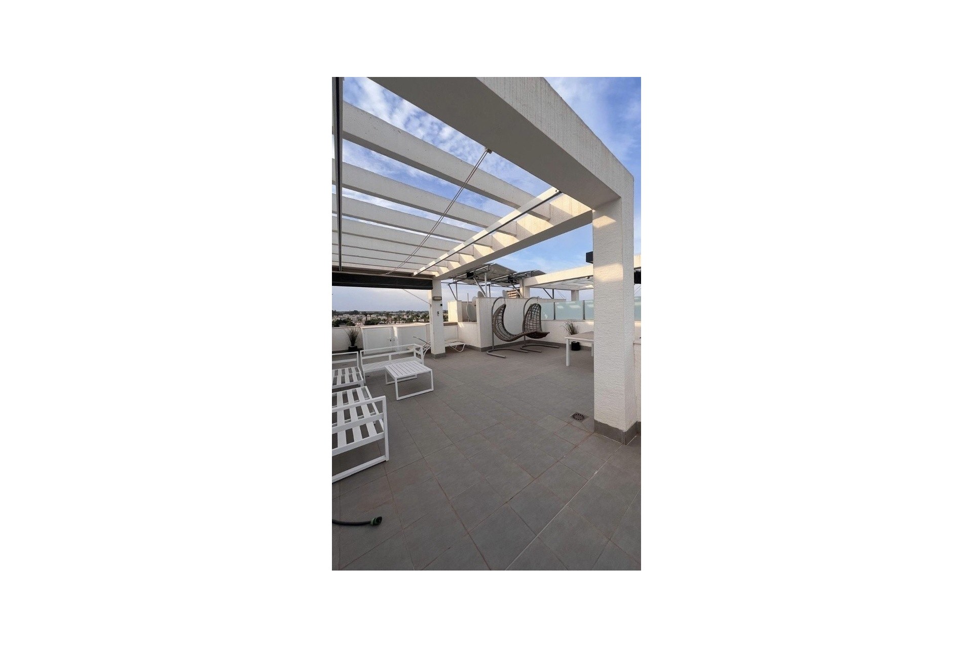 Resale - Wohnung / Appartement -
Guardamar del Segura - El Raso
