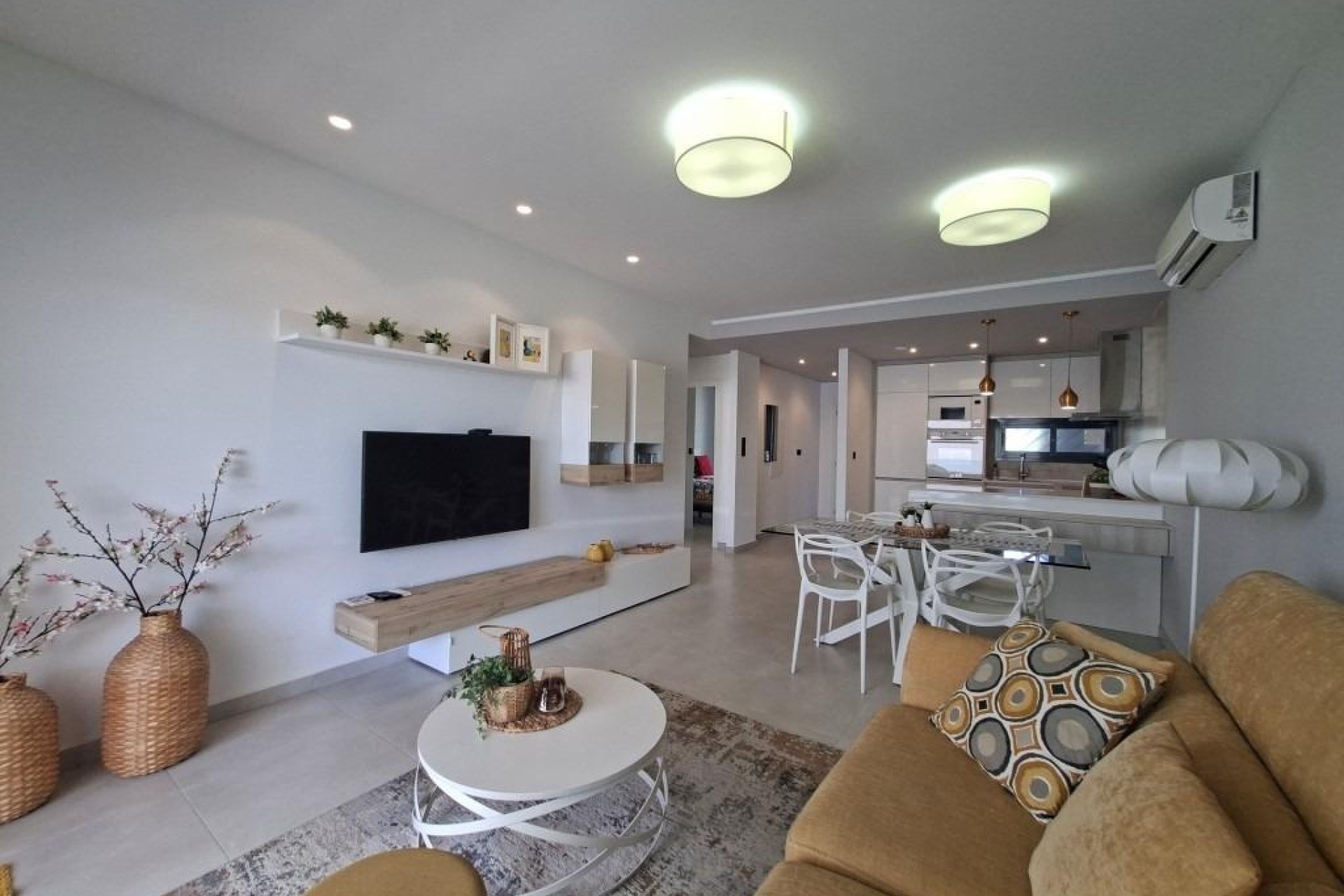 Resale - Wohnung / Appartement -
Guardamar del Segura - El Raso