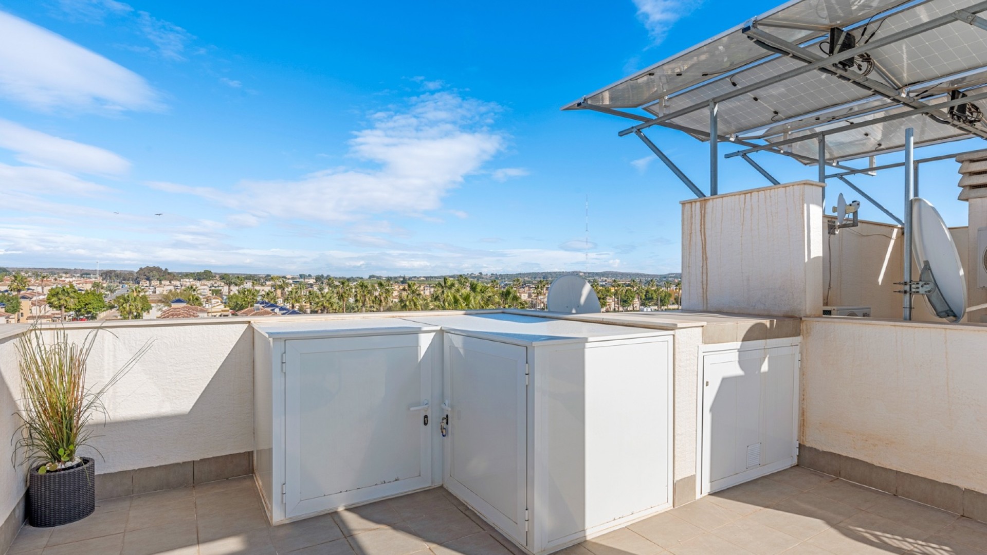 Resale - Wohnung Appartement -
Guardamar del Segura - El Raso