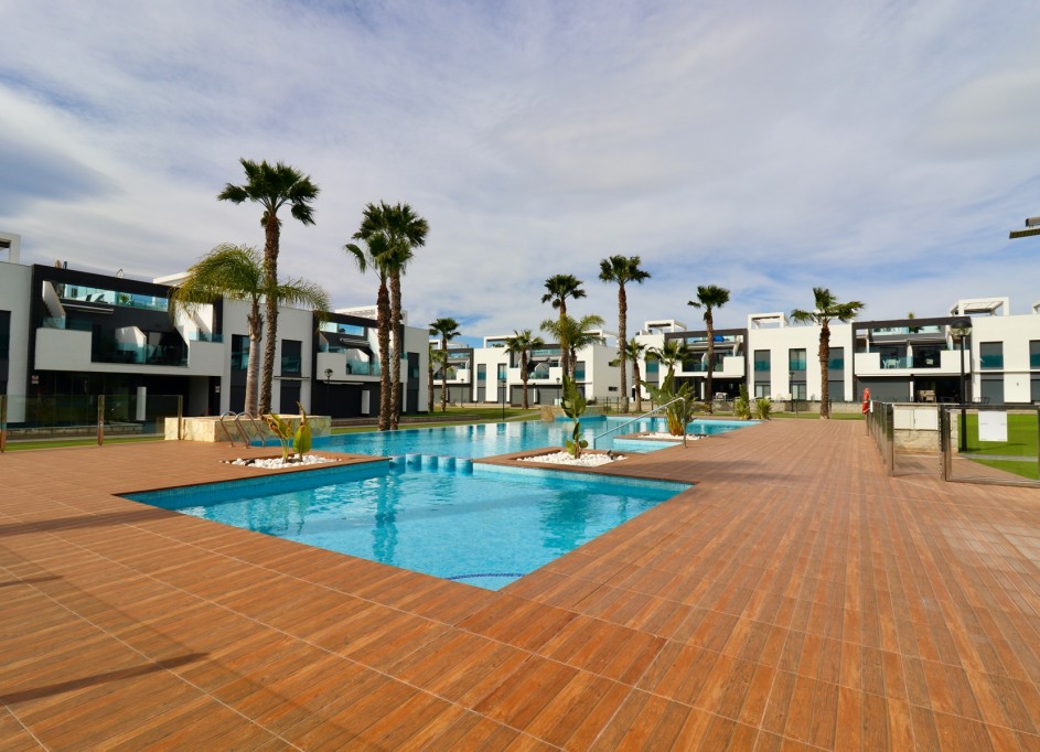 Resale - Wohnung Appartement -
Guardamar del Segura - Guardamar - El Raso