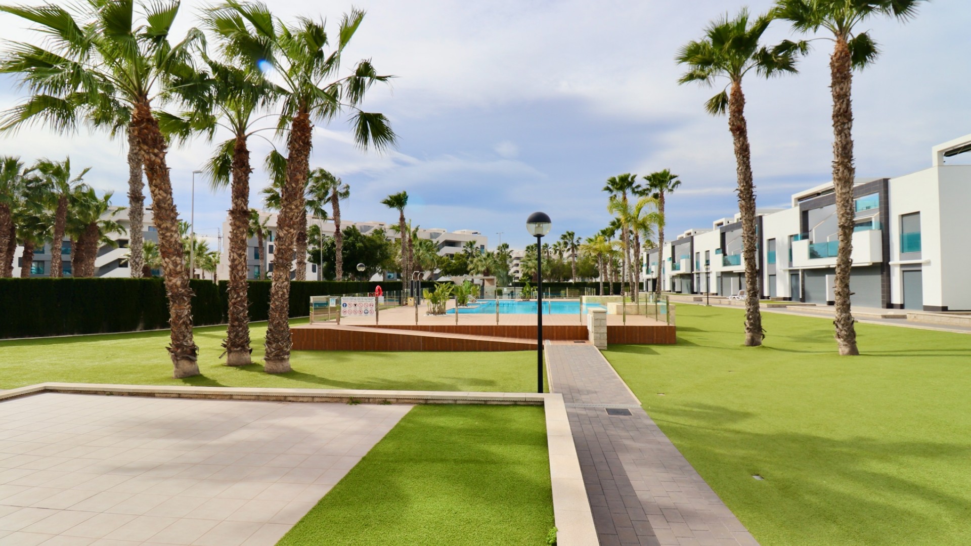 Resale - Wohnung Appartement -
Guardamar del Segura - Guardamar - El Raso