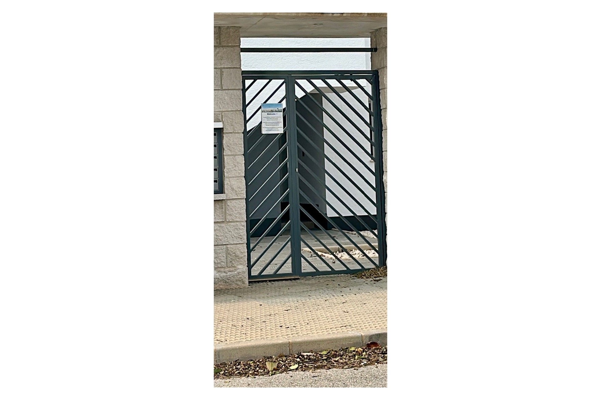 Resale - Wohnung / Appartement -
Guardamar del Segura - Guardamar - El Raso