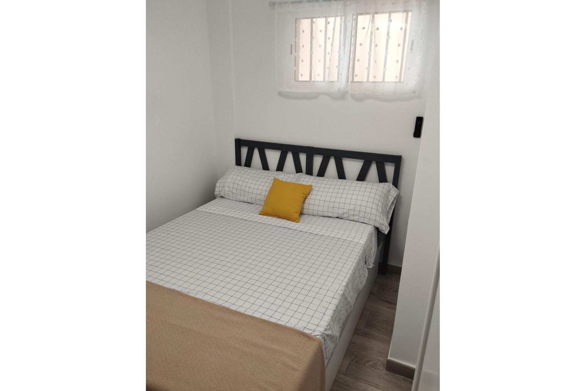 Resale - Wohnung / Appartement -
Guardamar del Segura - Pinomar