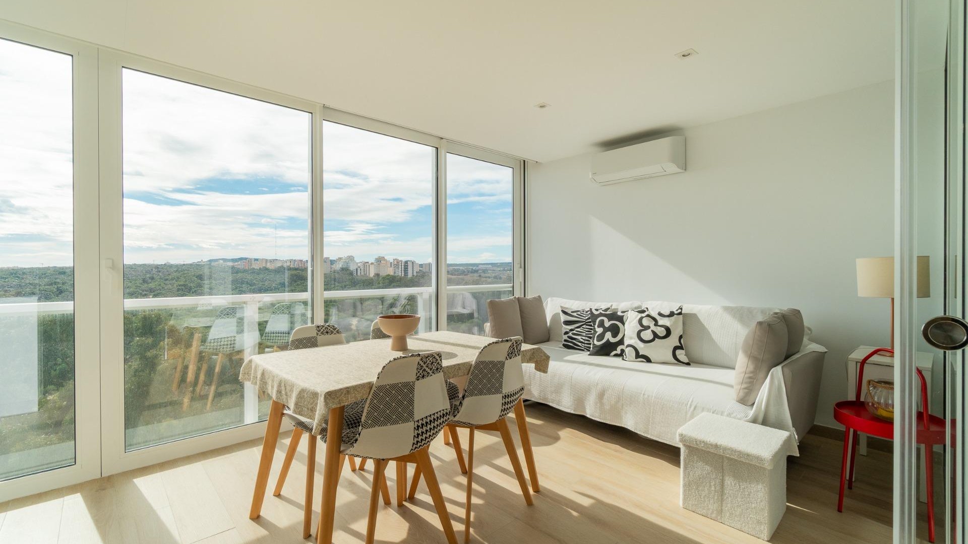 Resale - Wohnung Appartement -
Guardamar del Segura - puerto deportivo