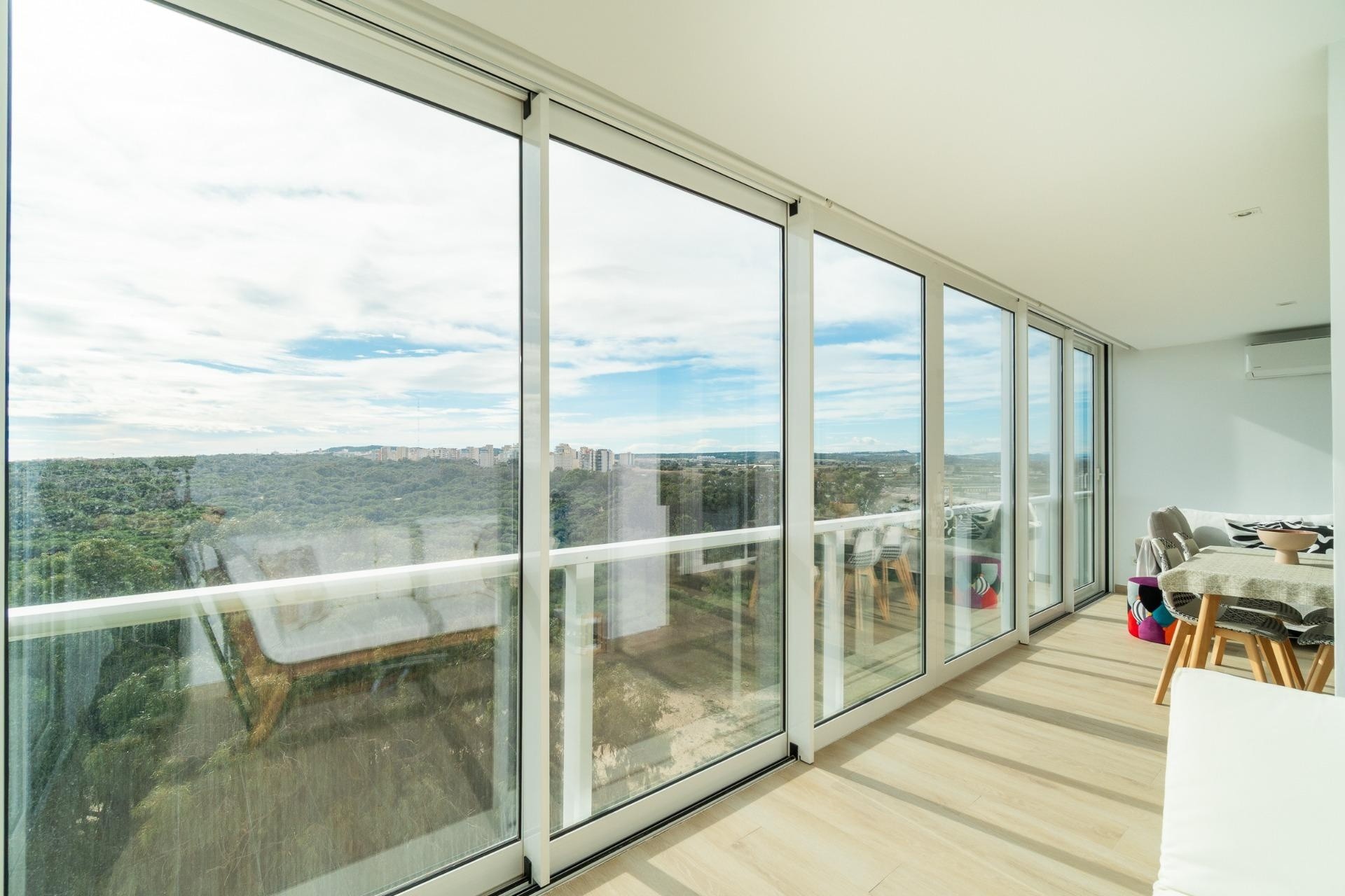 Resale - Wohnung / Appartement -
Guardamar del Segura - Puerto Deportivo