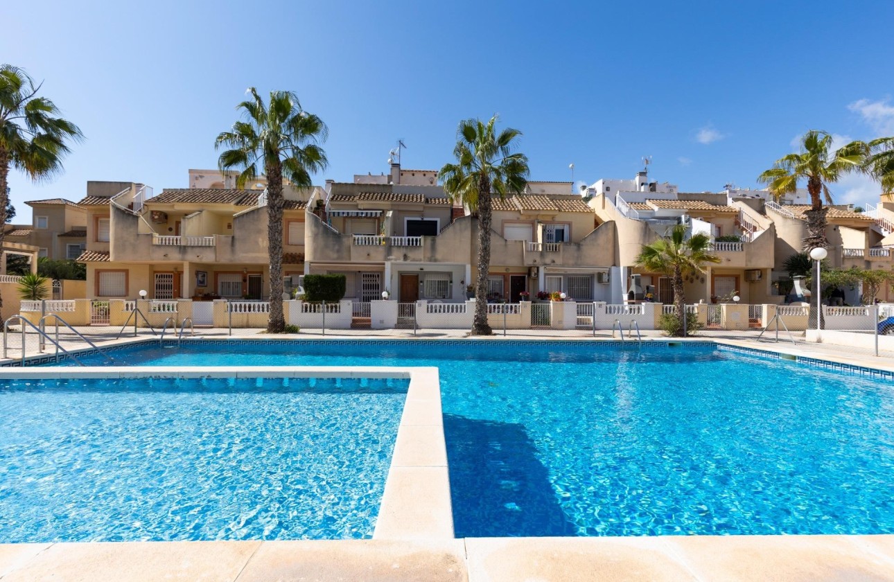 Resale - Wohnung Appartement -
Guardamar del Segura - Urbanizaciones