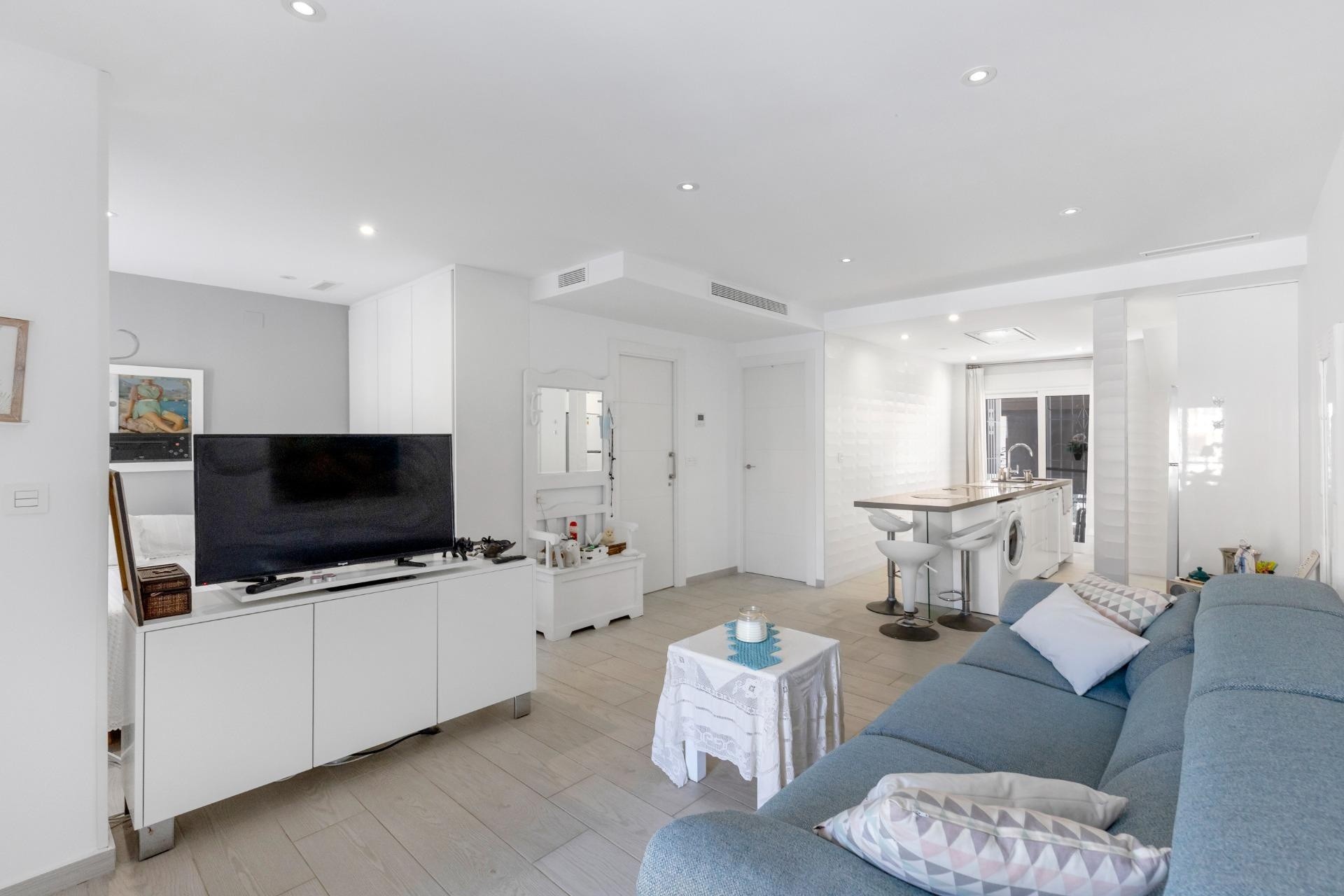 Resale - Wohnung Appartement -
Guardamar del Segura - Urbanizaciones