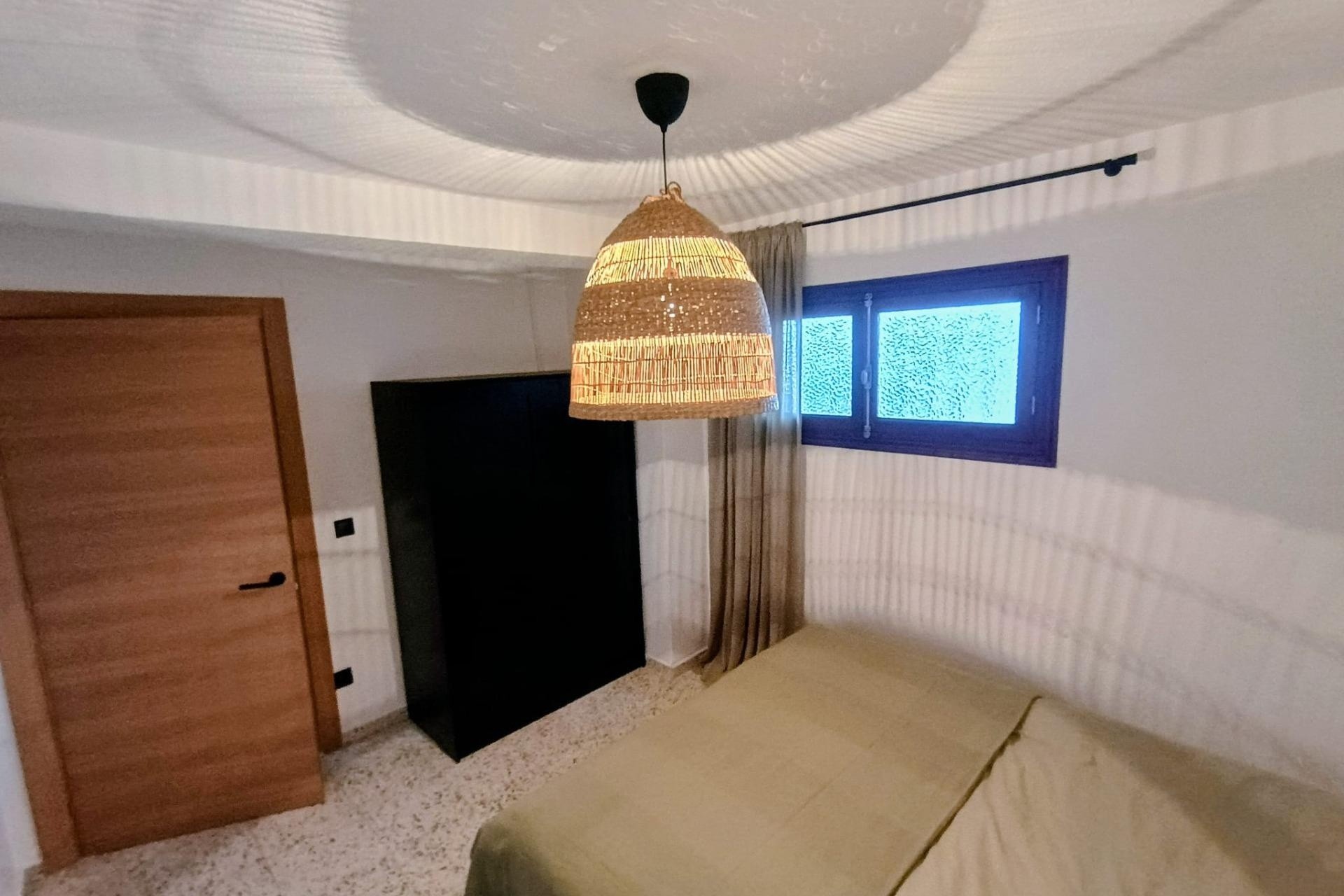 Resale - Wohnung / Appartement -
Guardamar del Segura - Urbanizaciones