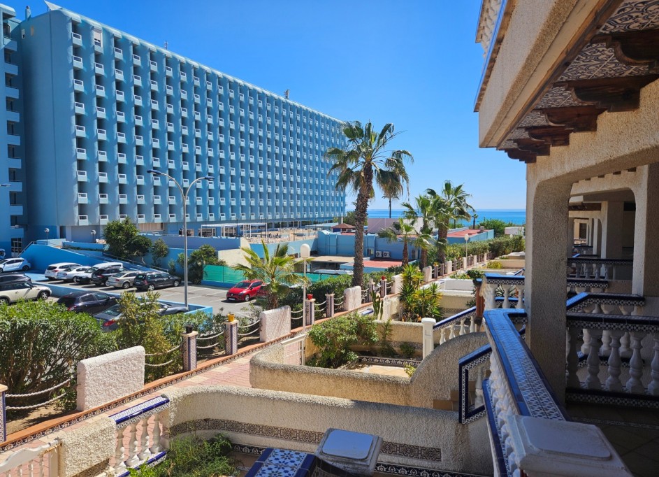 Resale - Wohnung Appartement -
Guardamar del Segura - Urbanizaciones