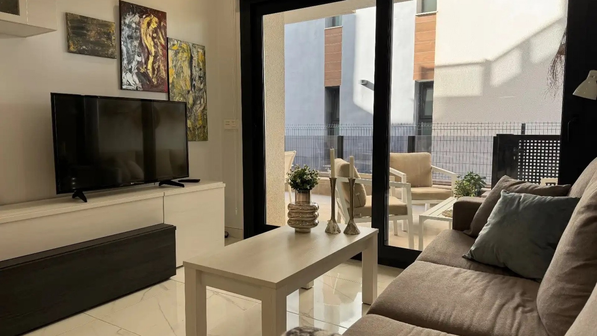 Resale - Wohnung Appartement -
Guardamar del Segura