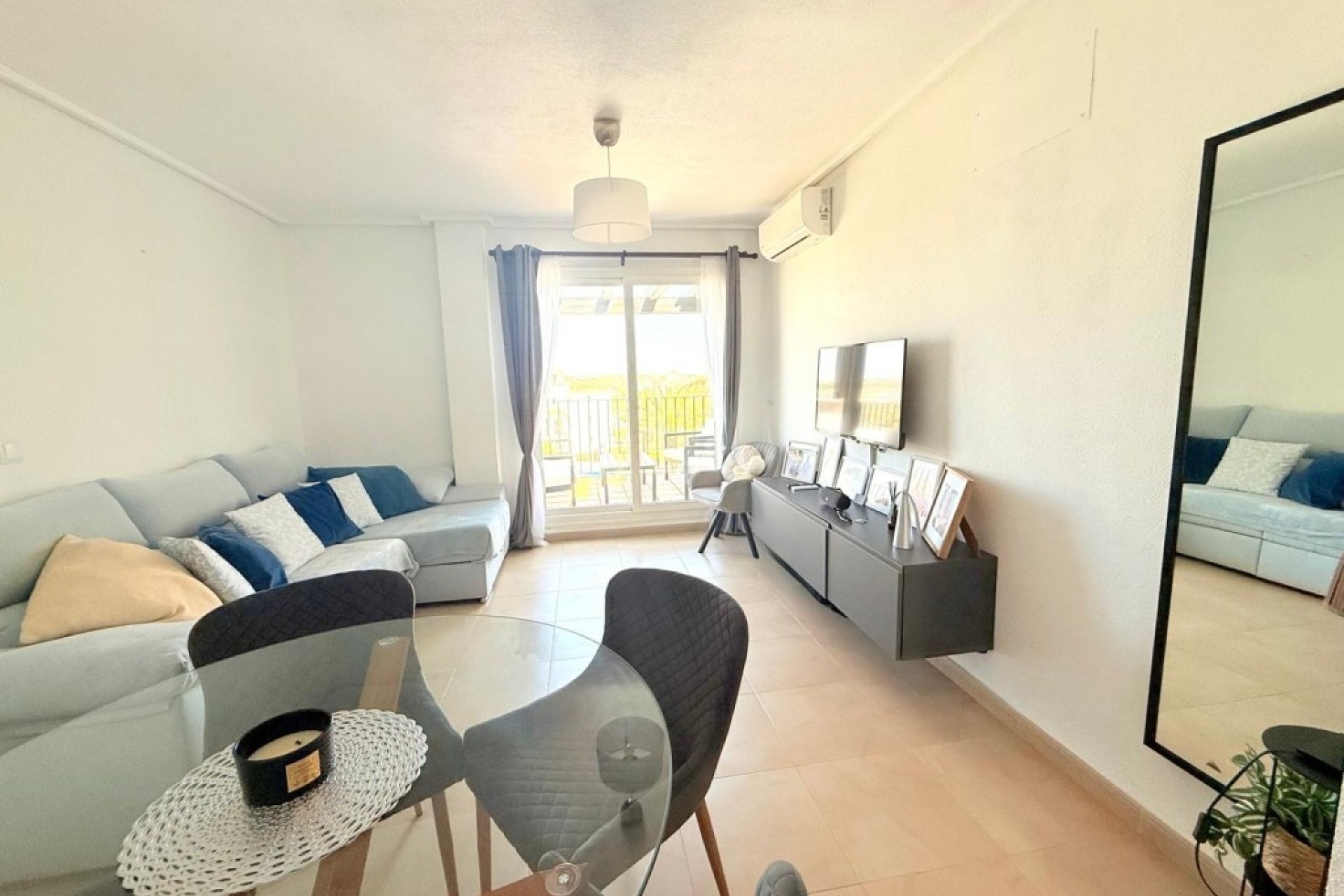 Resale - Wohnung / Appartement -
Hacienda Riquelme Golf Resort - Inland
