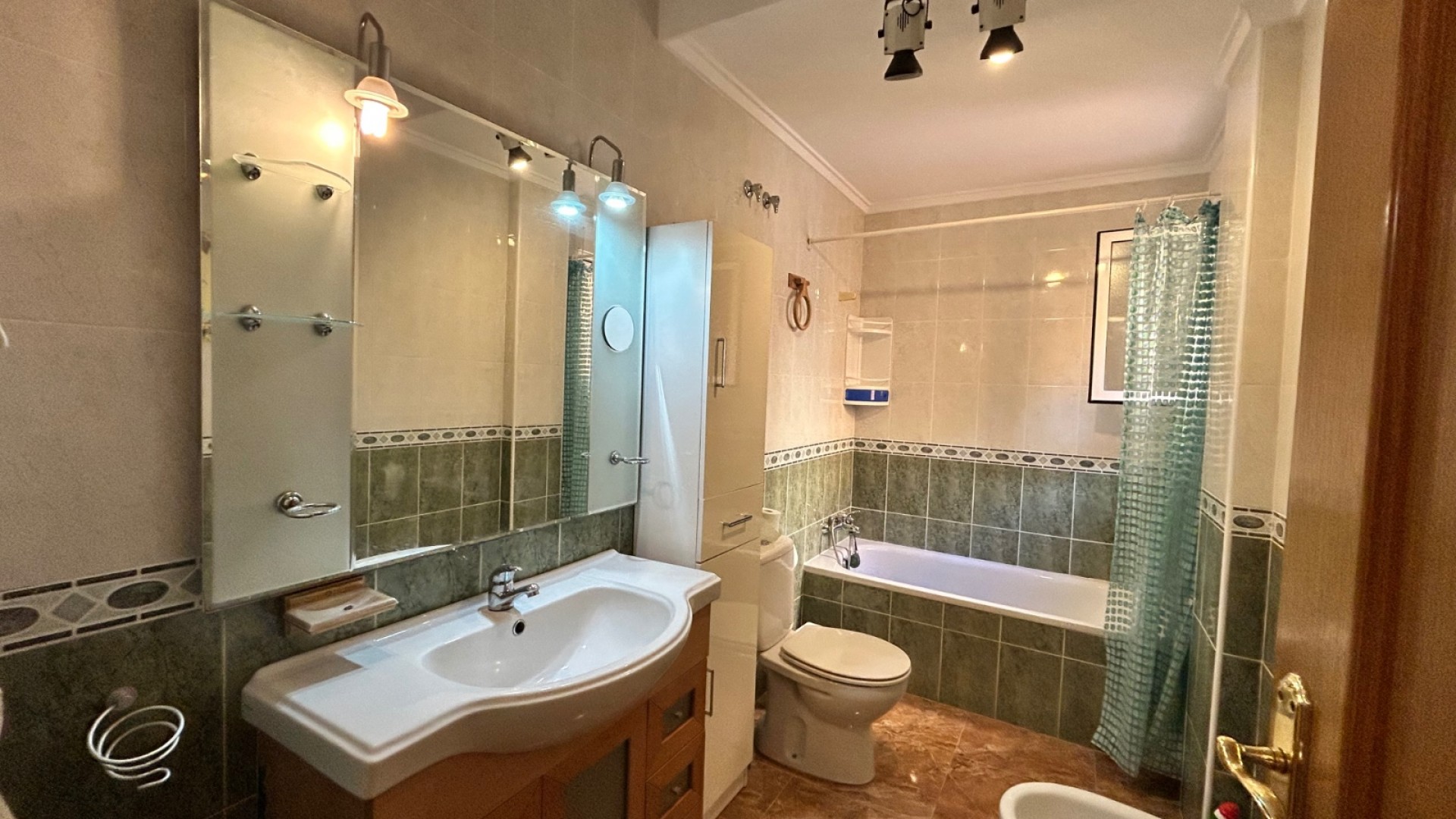 Resale - Wohnung Appartement -
Jacarilla - pueblo