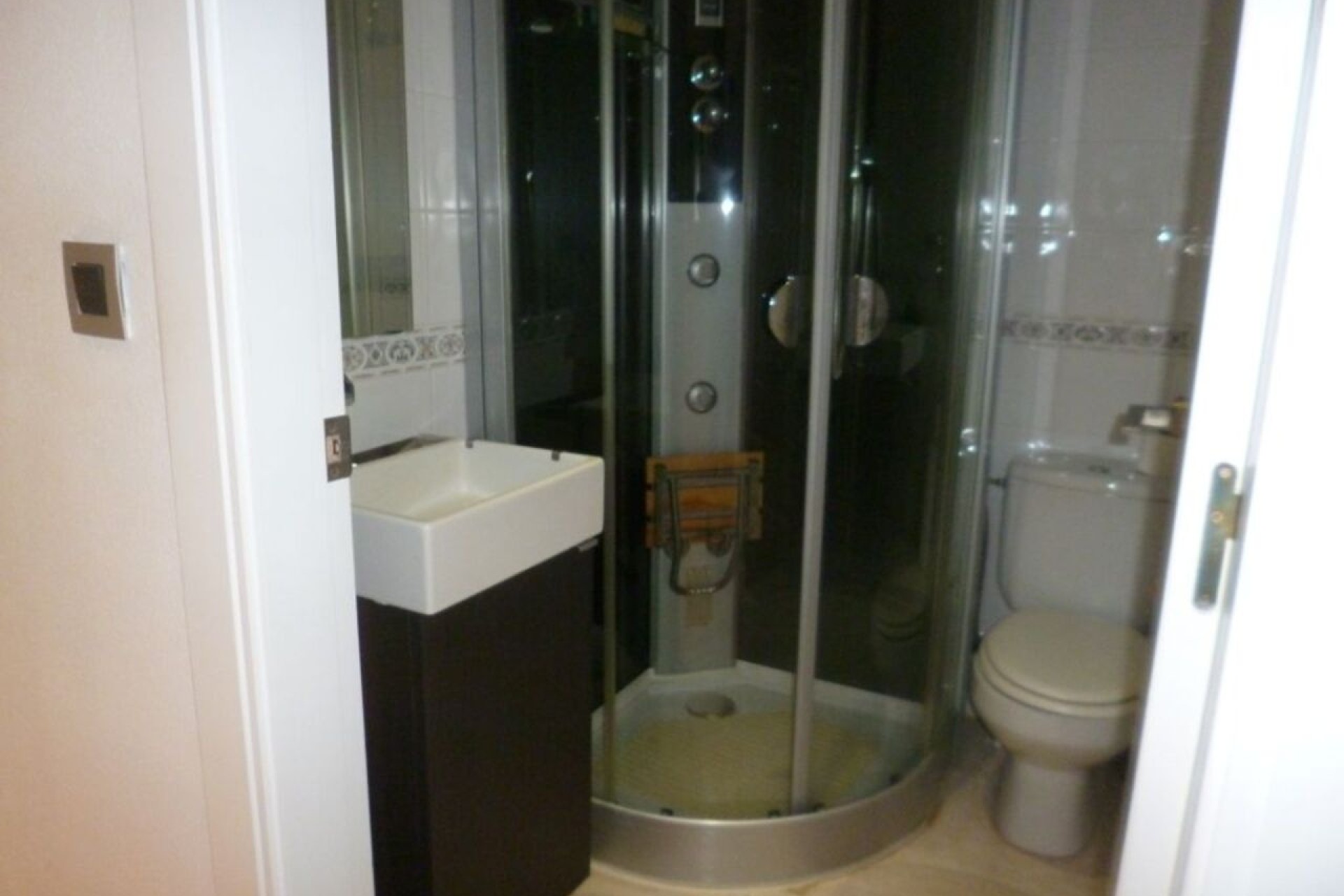 Resale - Wohnung / Appartement -
La Florida - Inland