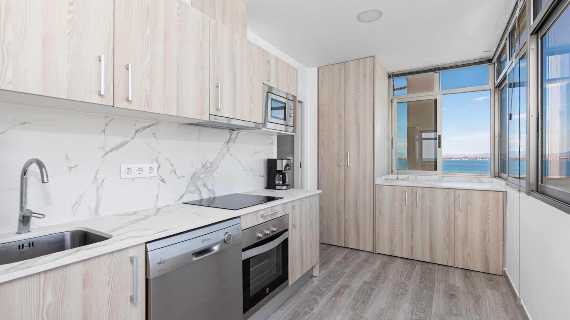 Resale - Wohnung Appartement -
La Manga del Mar Menor - La Manga