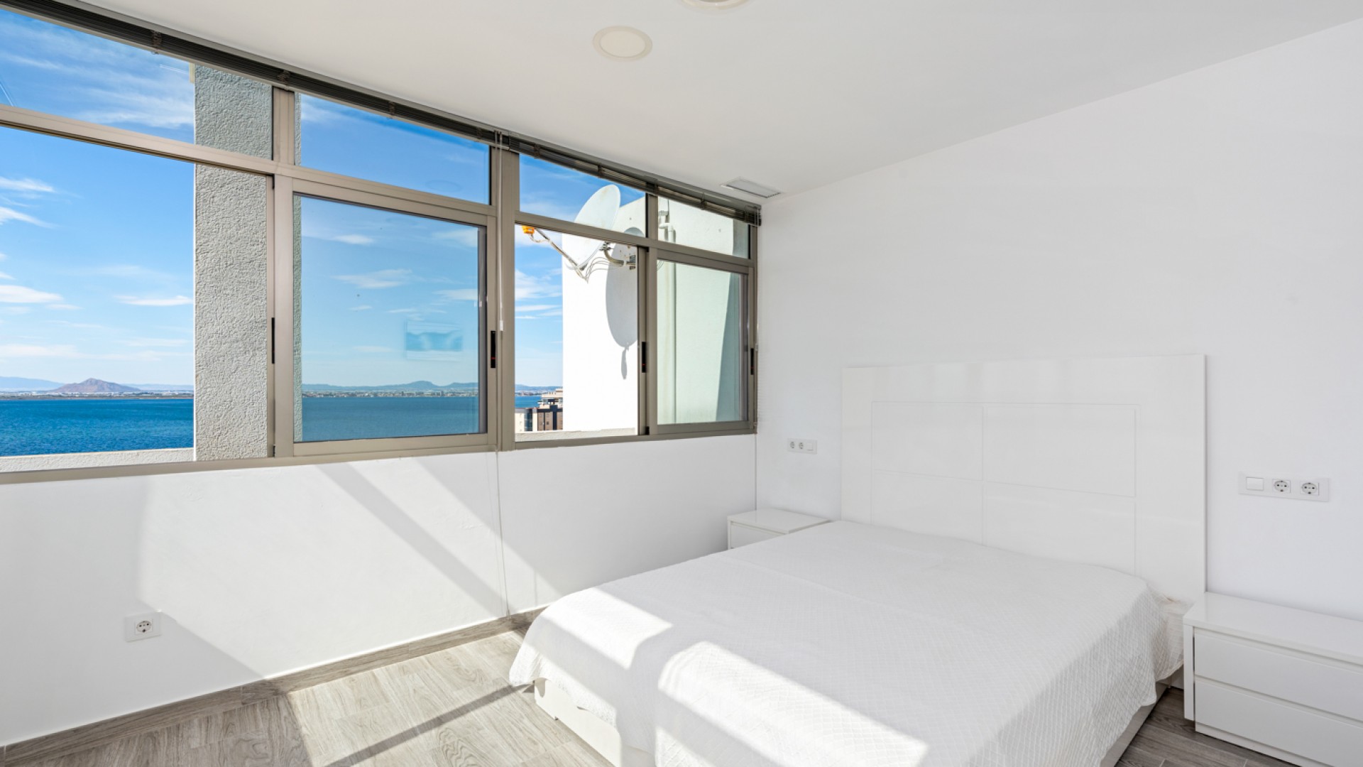 Resale - Wohnung Appartement -
La Manga del Mar Menor - La Manga