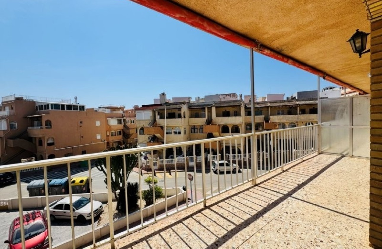 Resale - Wohnung / Appartement -
La Mata - Costa Blanca