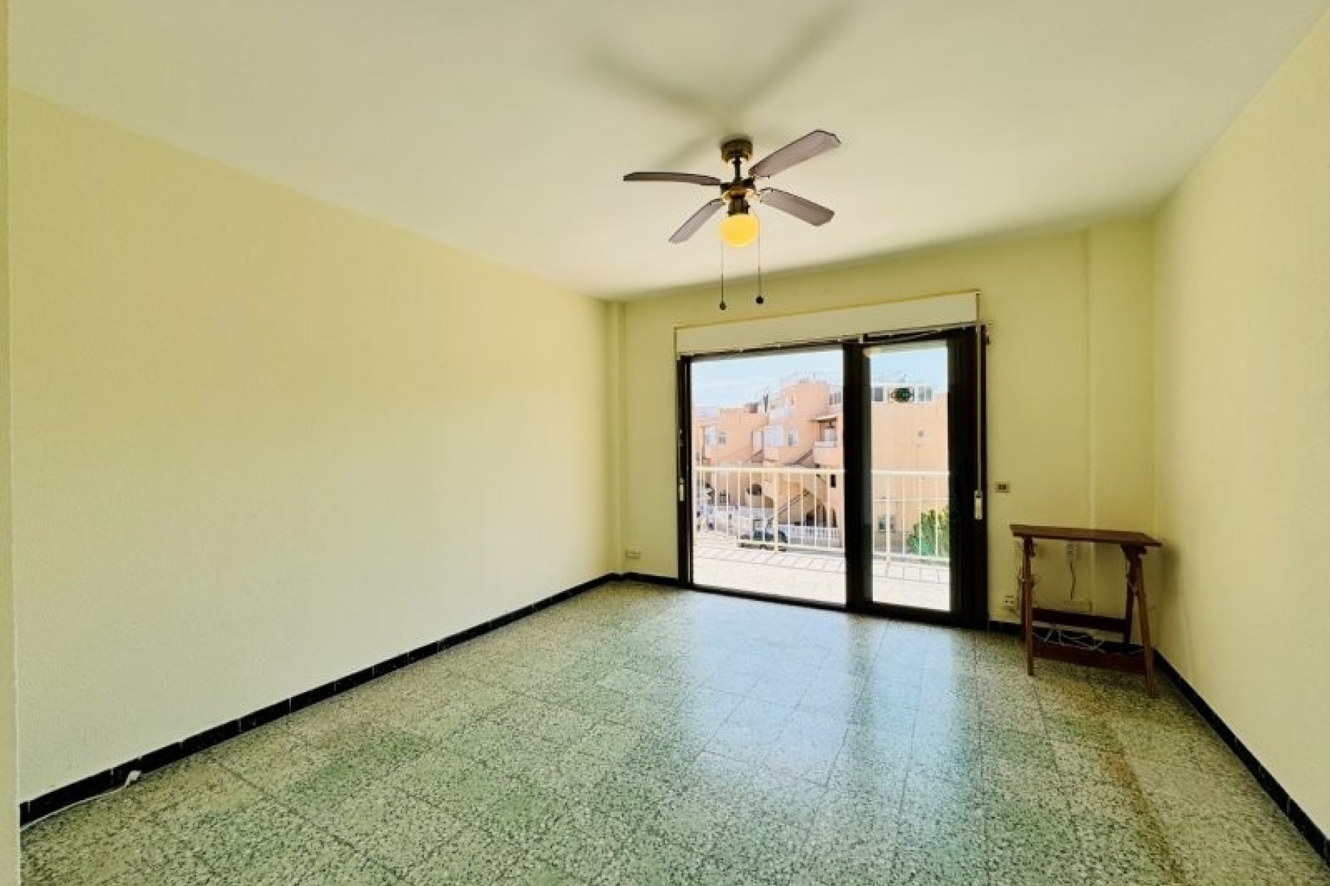 Resale - Wohnung / Appartement -
La Mata - Costa Blanca
