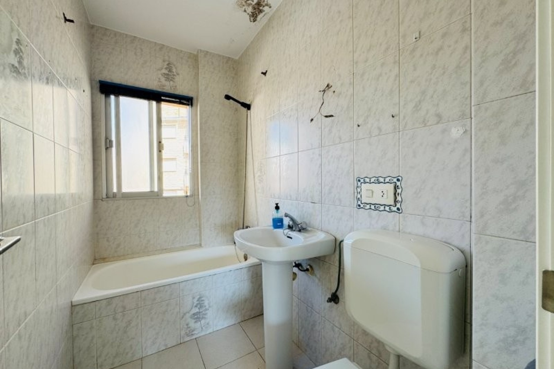 Resale - Wohnung / Appartement -
La Mata - Costa Blanca