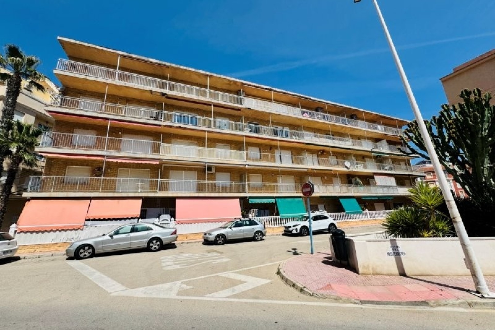 Resale - Wohnung / Appartement -
La Mata - Costa Blanca