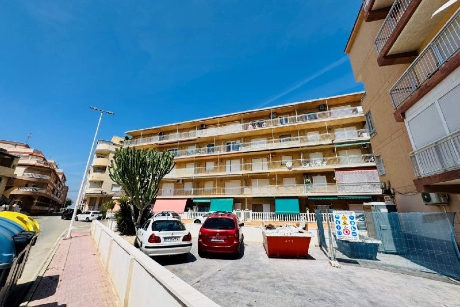 Resale - Wohnung / Appartement -
La Mata - Costa Blanca