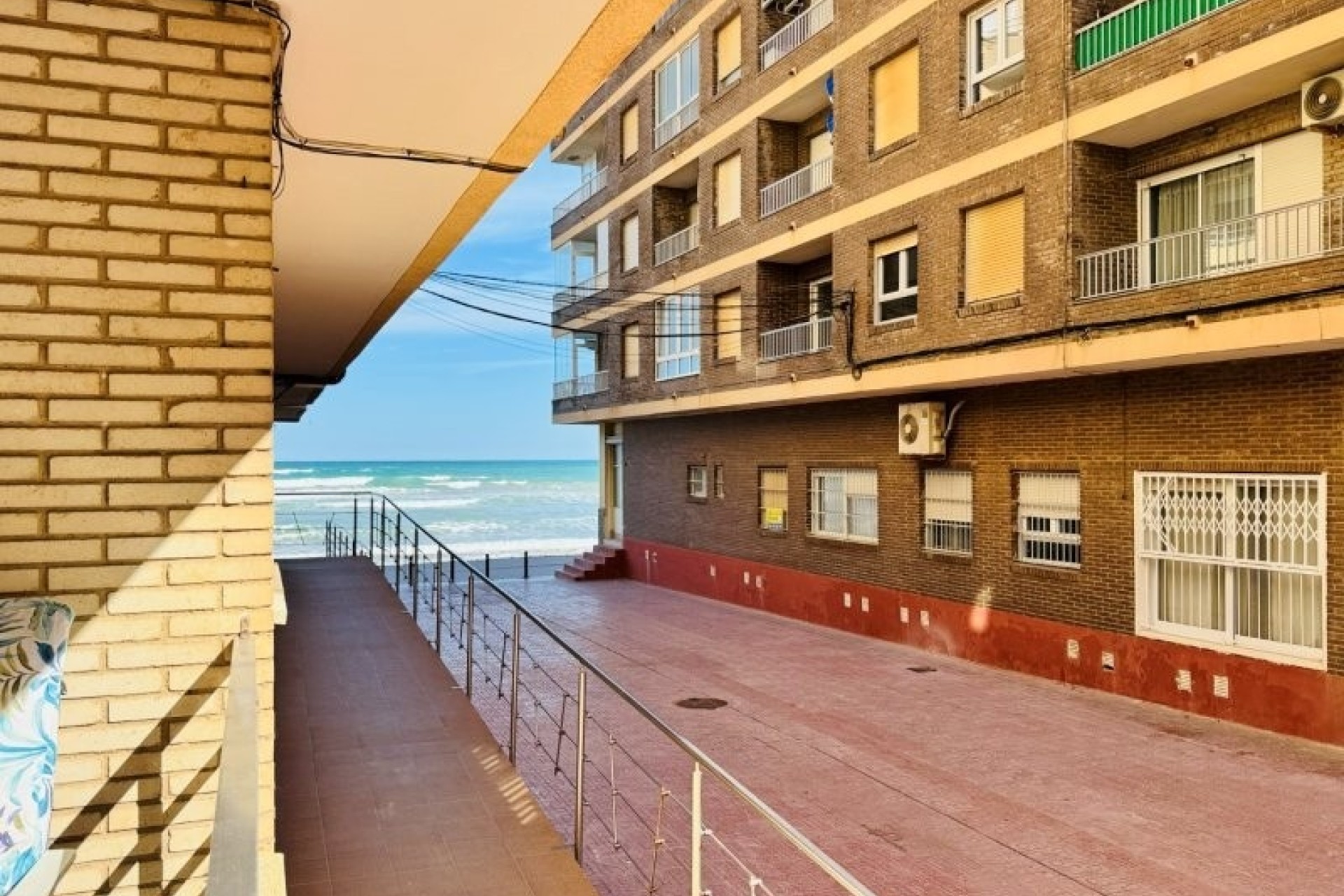 Resale - Wohnung / Appartement -
La Mata - Costa Blanca