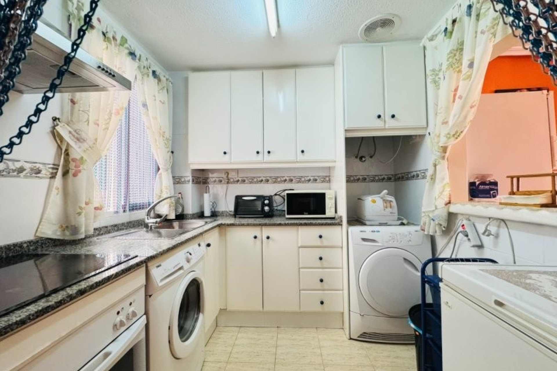 Resale - Wohnung / Appartement -
La Mata - Costa Blanca