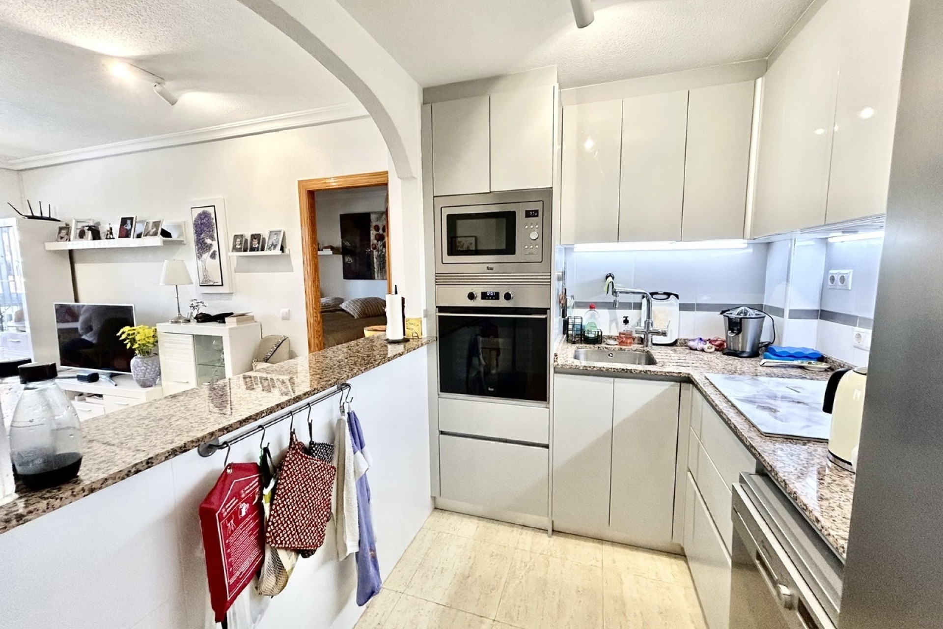 Resale - Wohnung / Appartement -
La Mata - Costa Blanca
