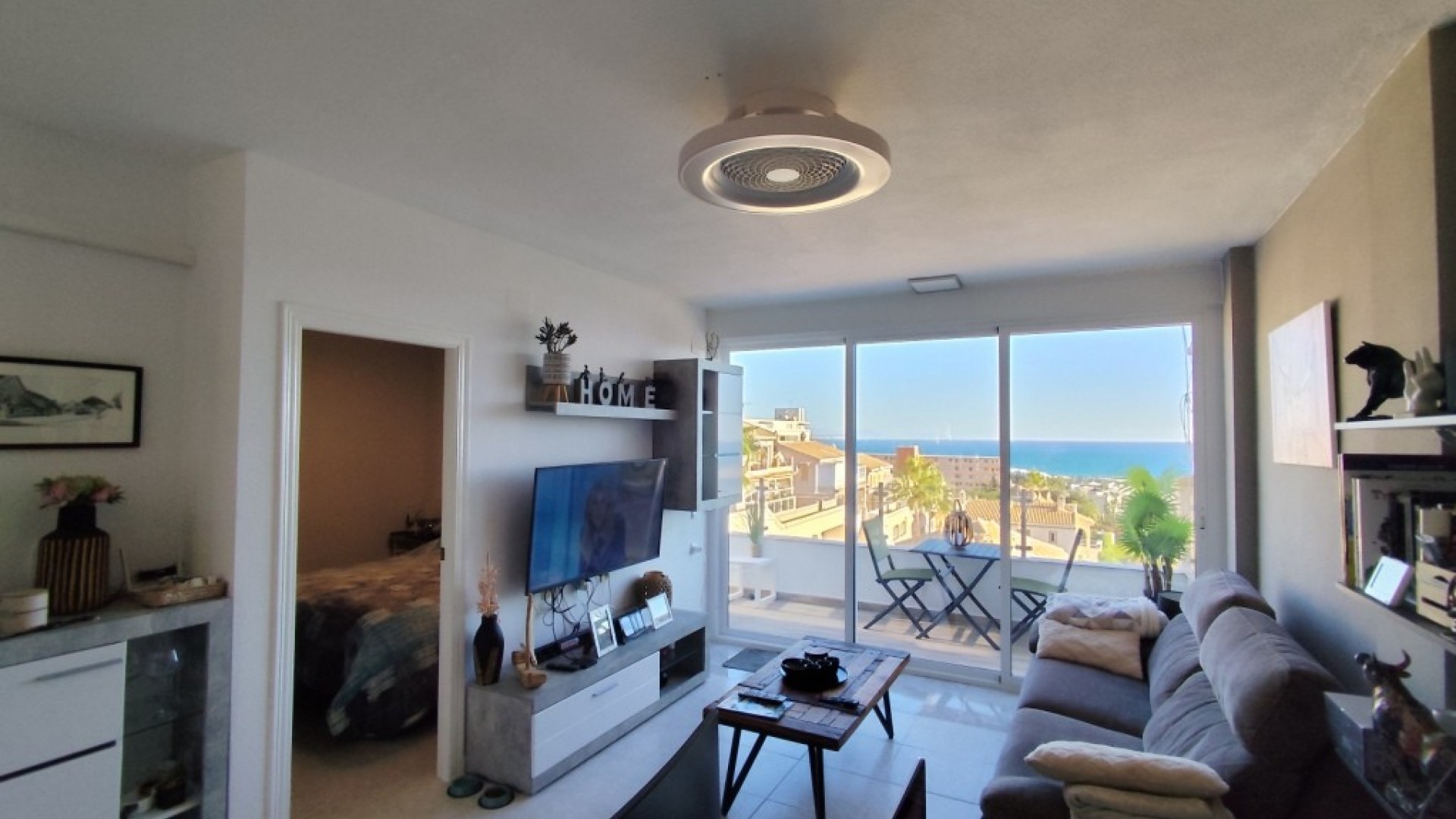 Resale - Wohnung Appartement -
La Mata