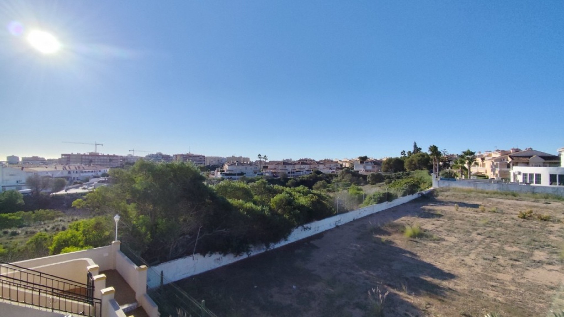 Resale - Wohnung Appartement -
La Mata