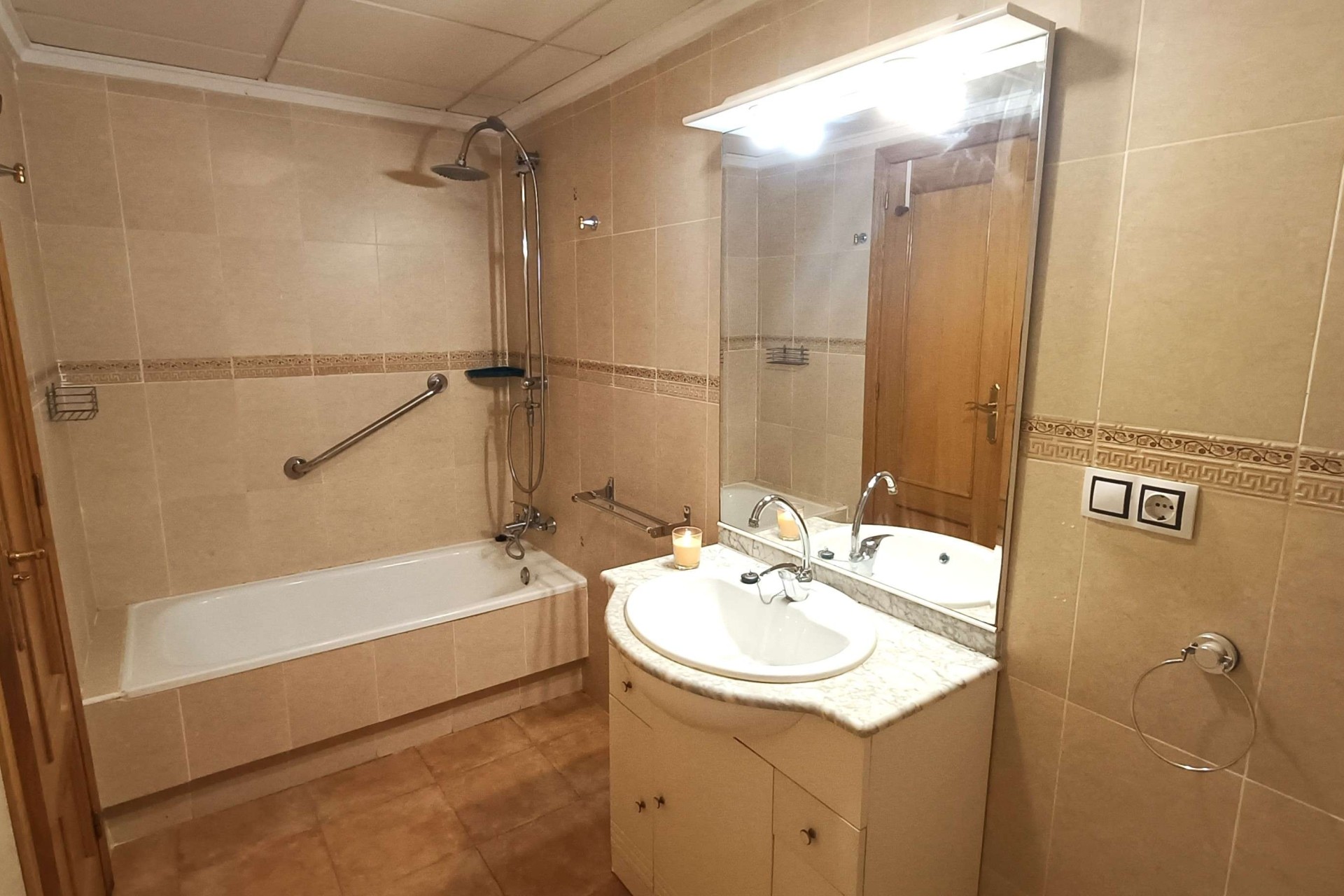 Resale - Wohnung / Appartement -
La Murada