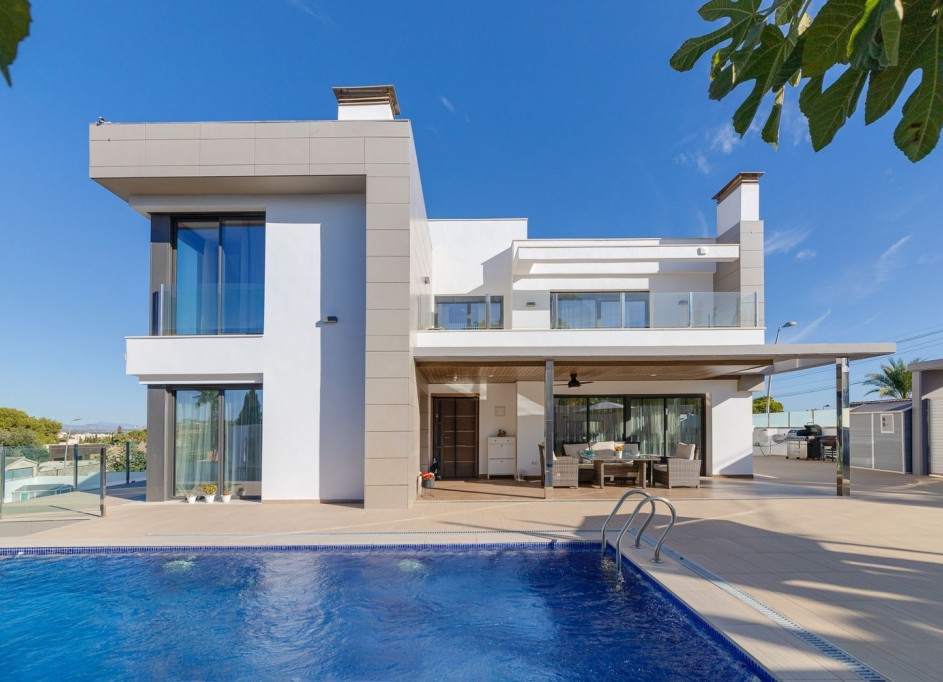 Resale - Wohnung Appartement -
La Vega Baja