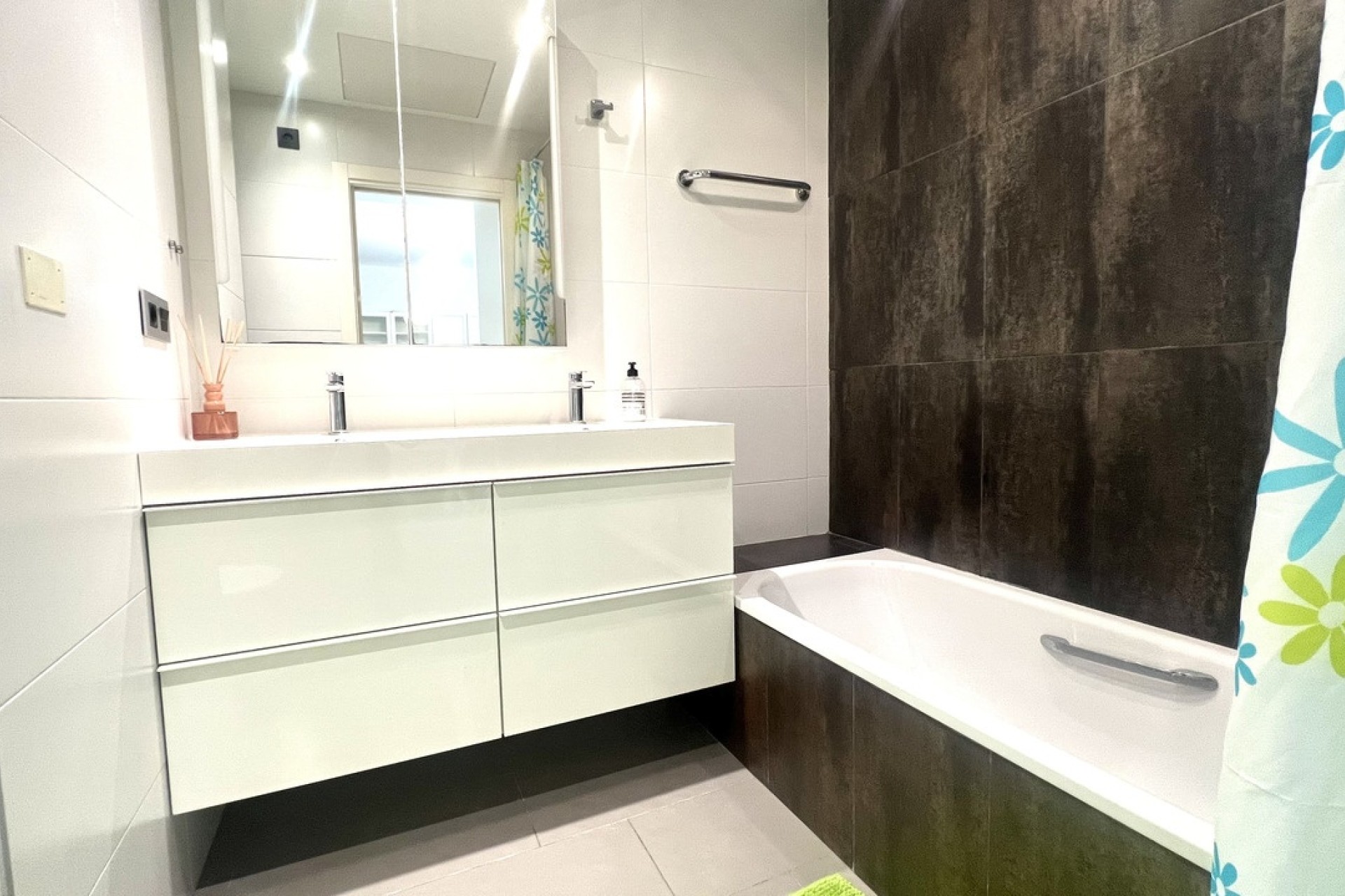 Resale - Wohnung / Appartement -
La Zenia - Costa Blanca