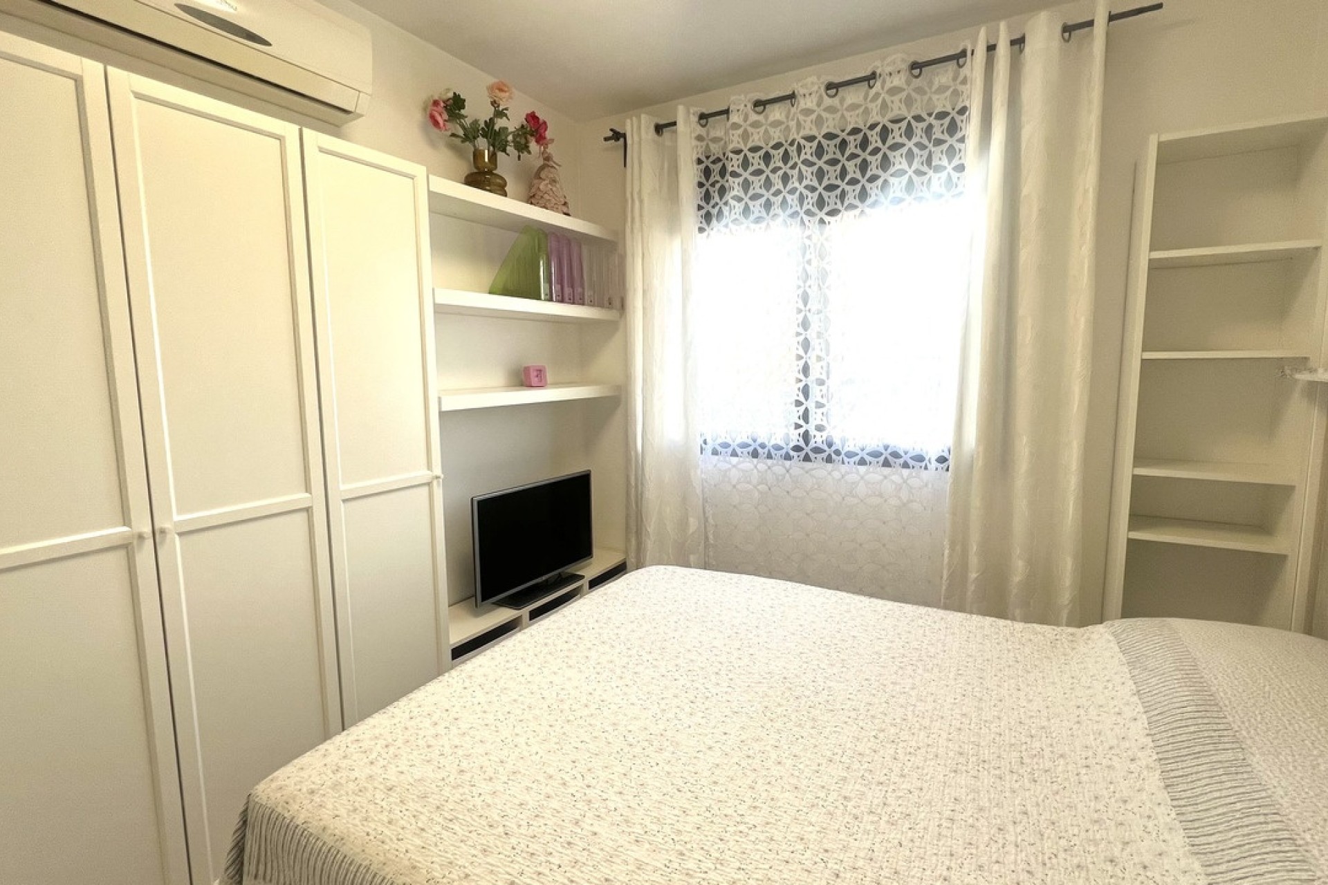 Resale - Wohnung / Appartement -
La Zenia - Costa Blanca
