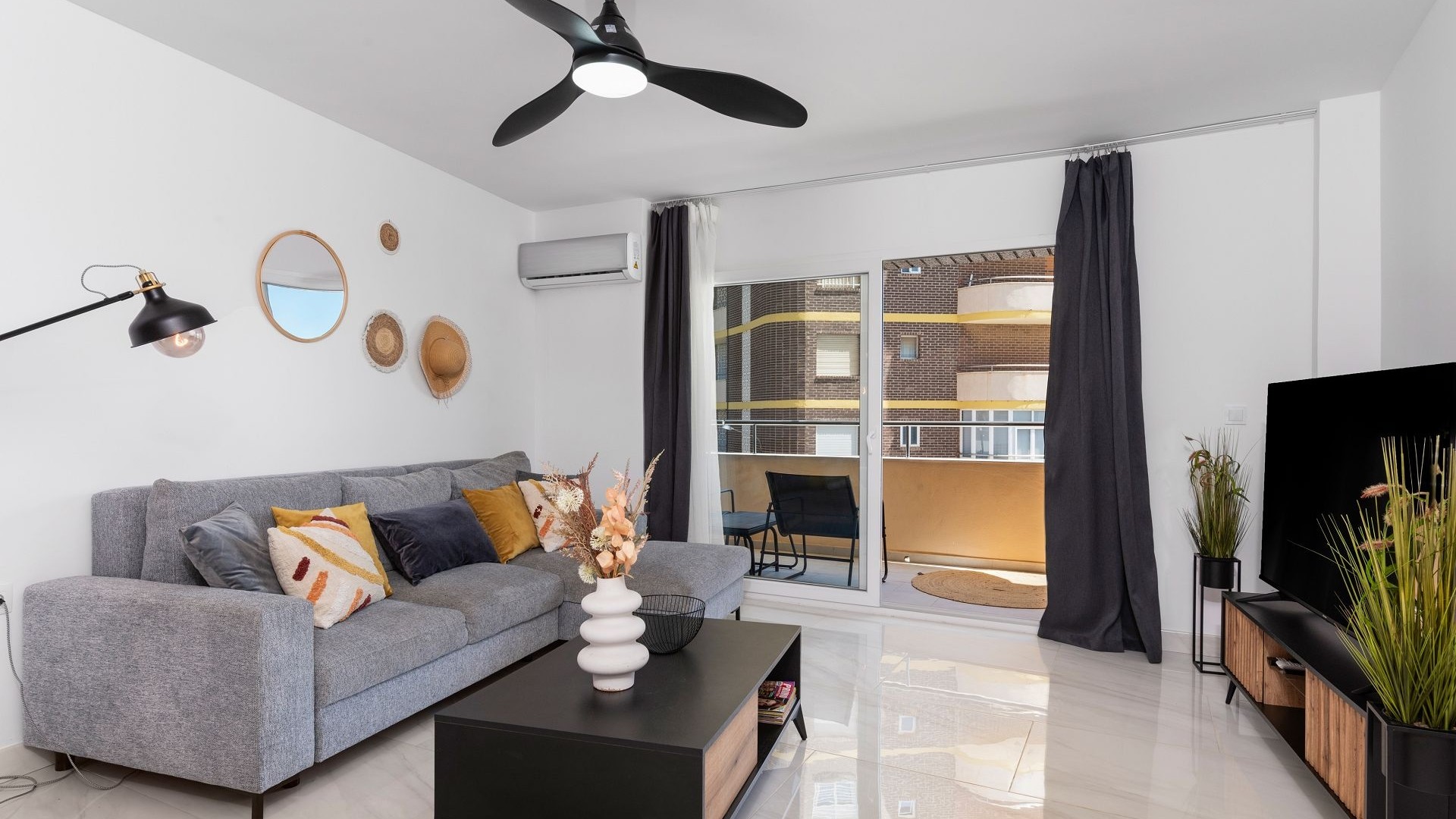 Resale - Wohnung Appartement -
La Zenia