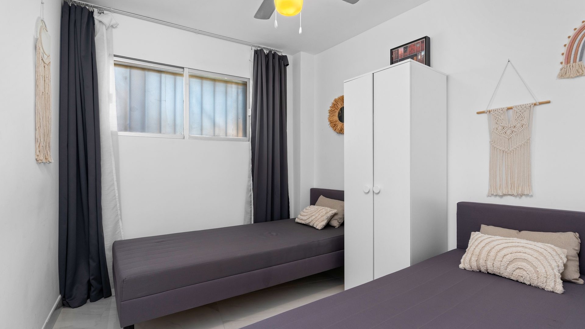 Resale - Wohnung Appartement -
La Zenia