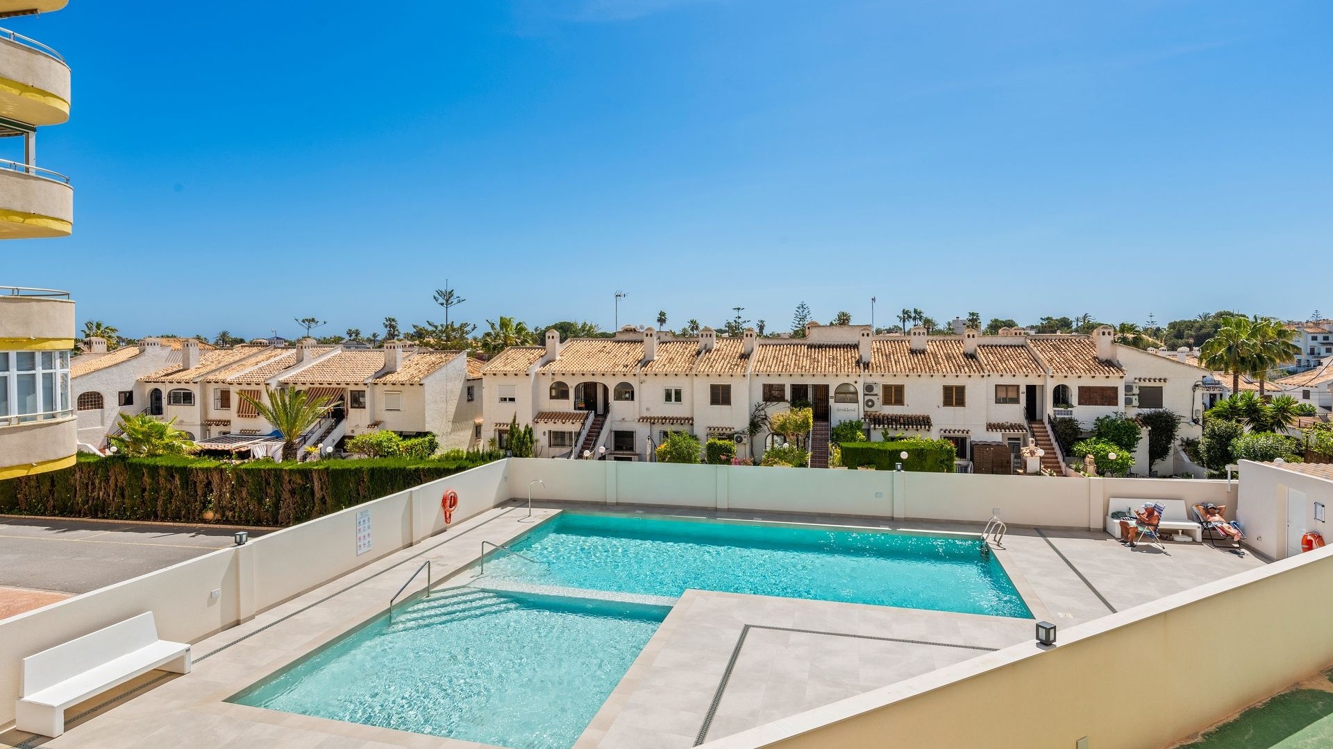 Resale - Wohnung Appartement -
La Zenia