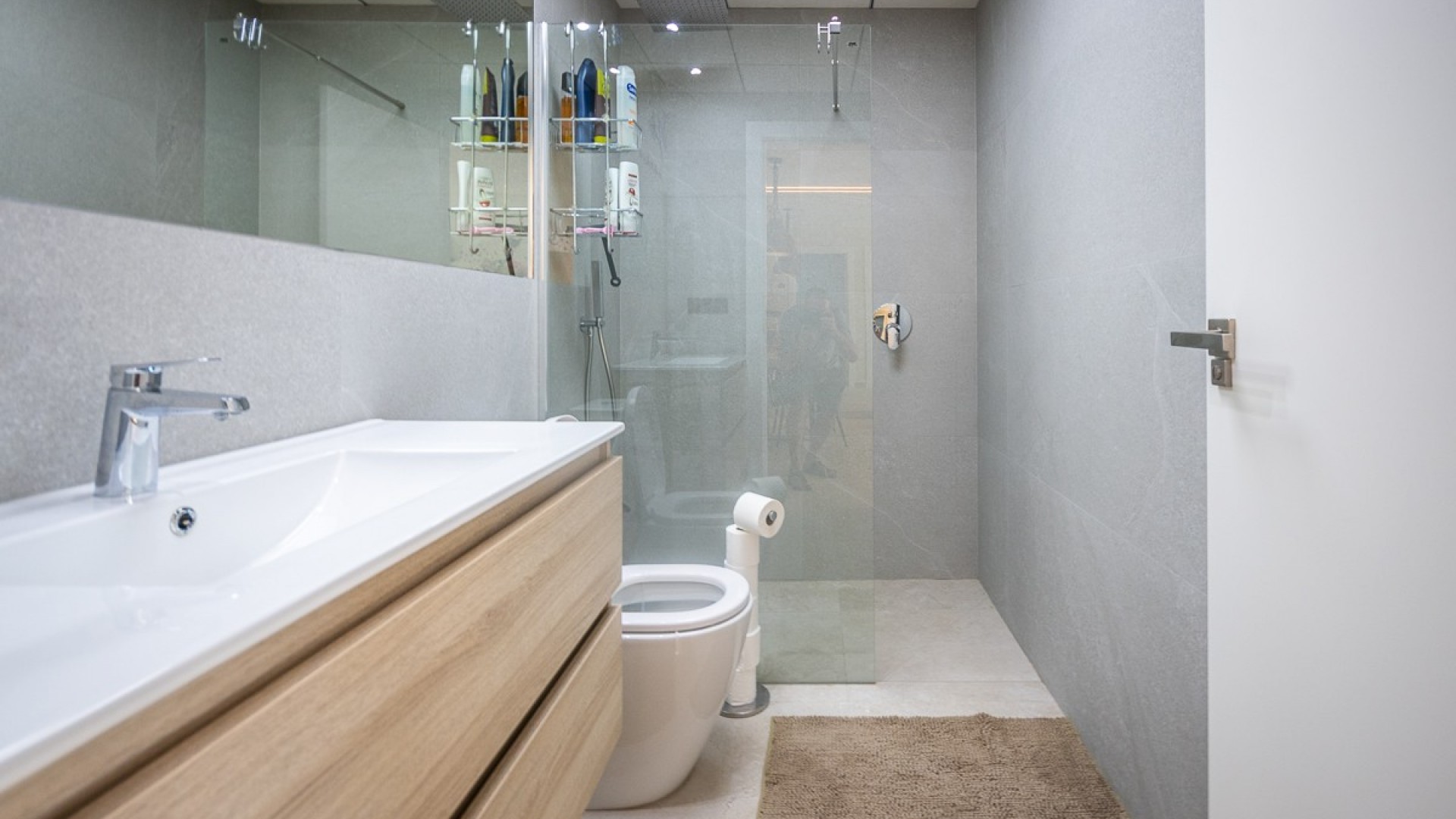 Resale - Wohnung Appartement -
Lo Crispin