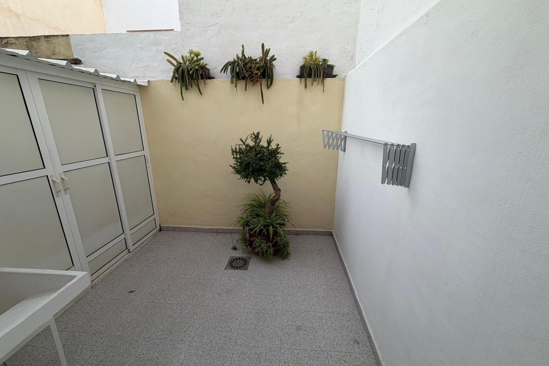 Resale - Wohnung / Appartement -
Lo Pagan - La Puntica