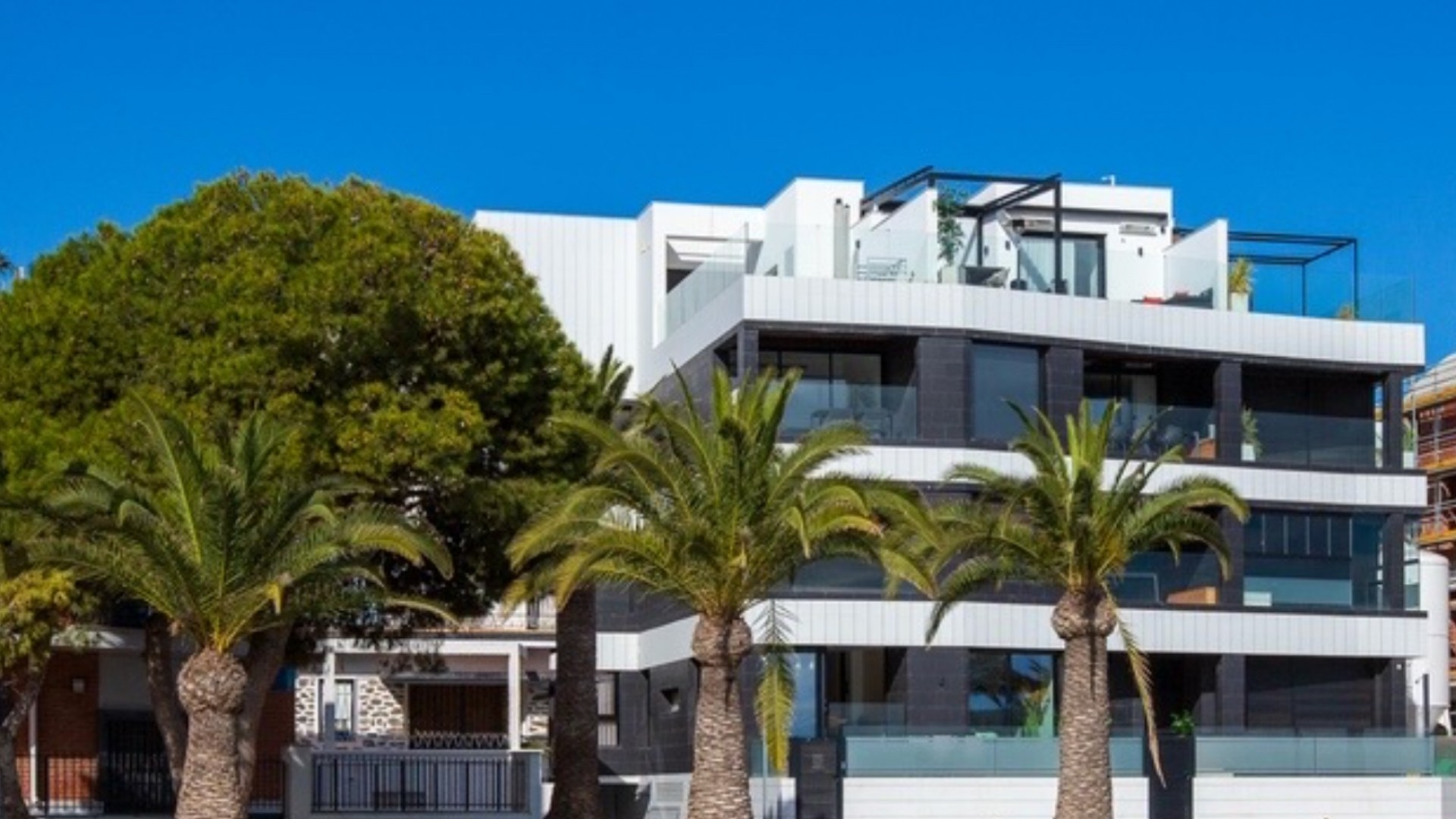 Resale - Wohnung Appartement -
Lo Pagan