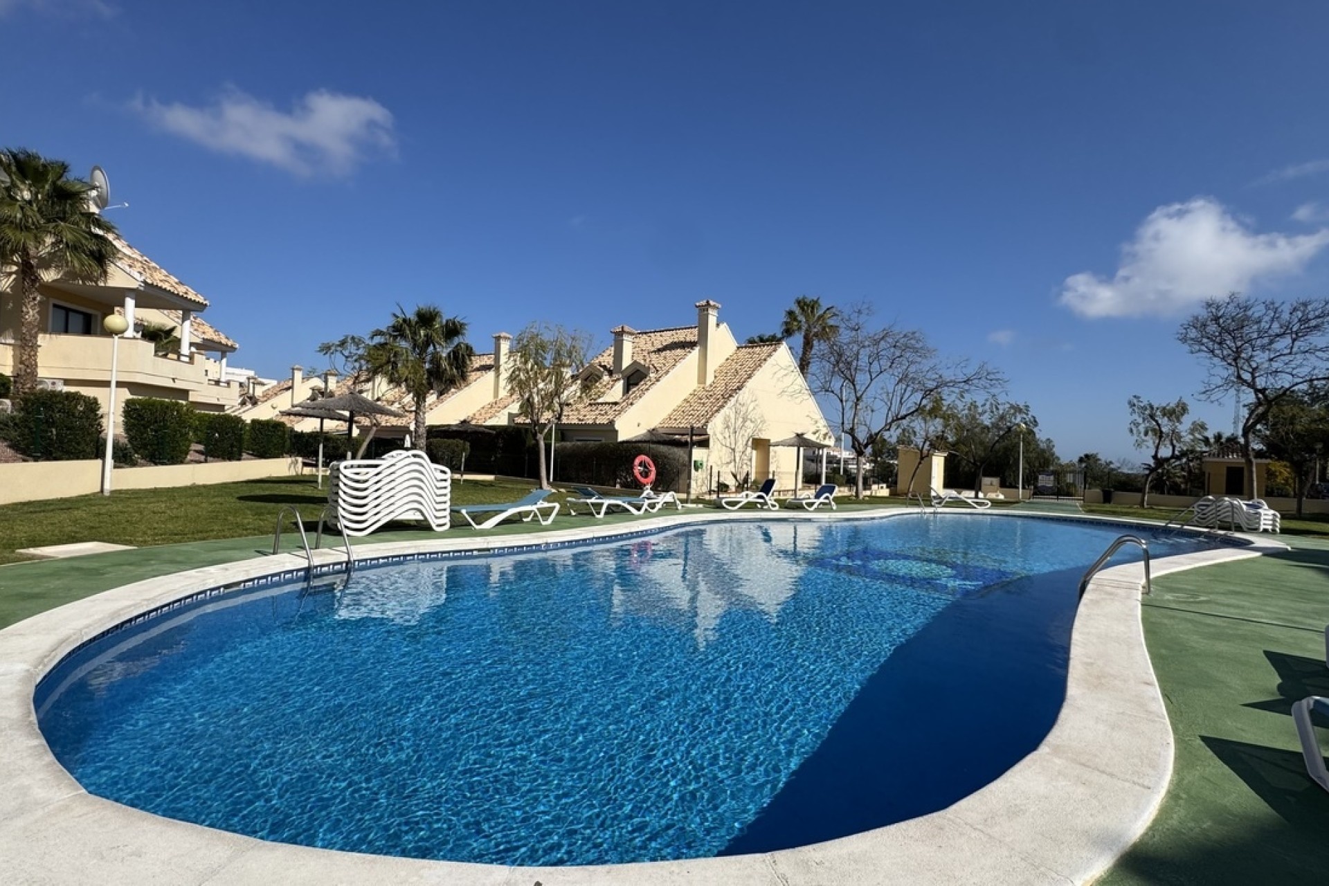 Resale - Wohnung / Appartement -
Lomas de Campoamor - Costa Blanca