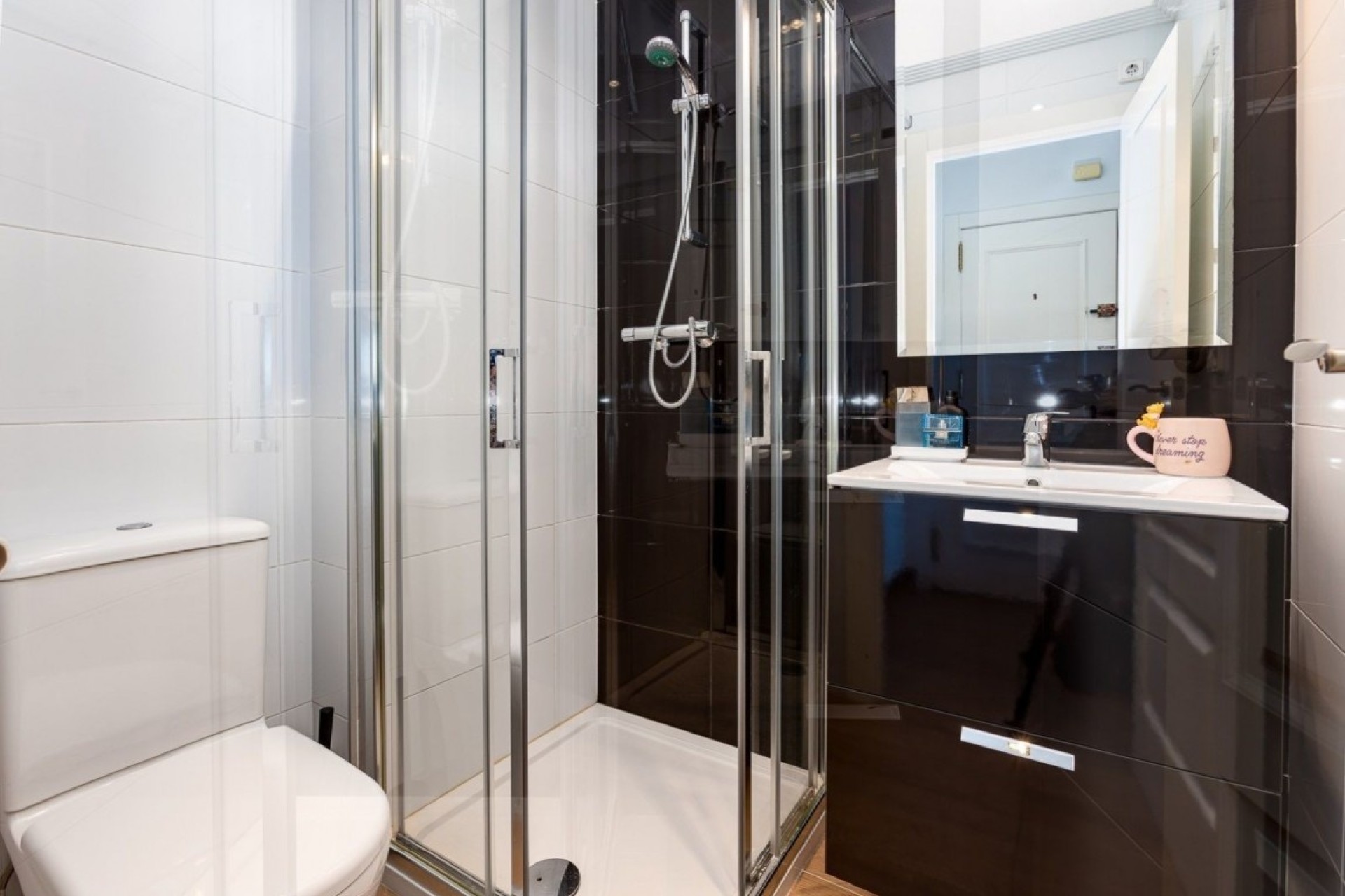 Resale - Wohnung / Appartement -
Lomas de Campoamor